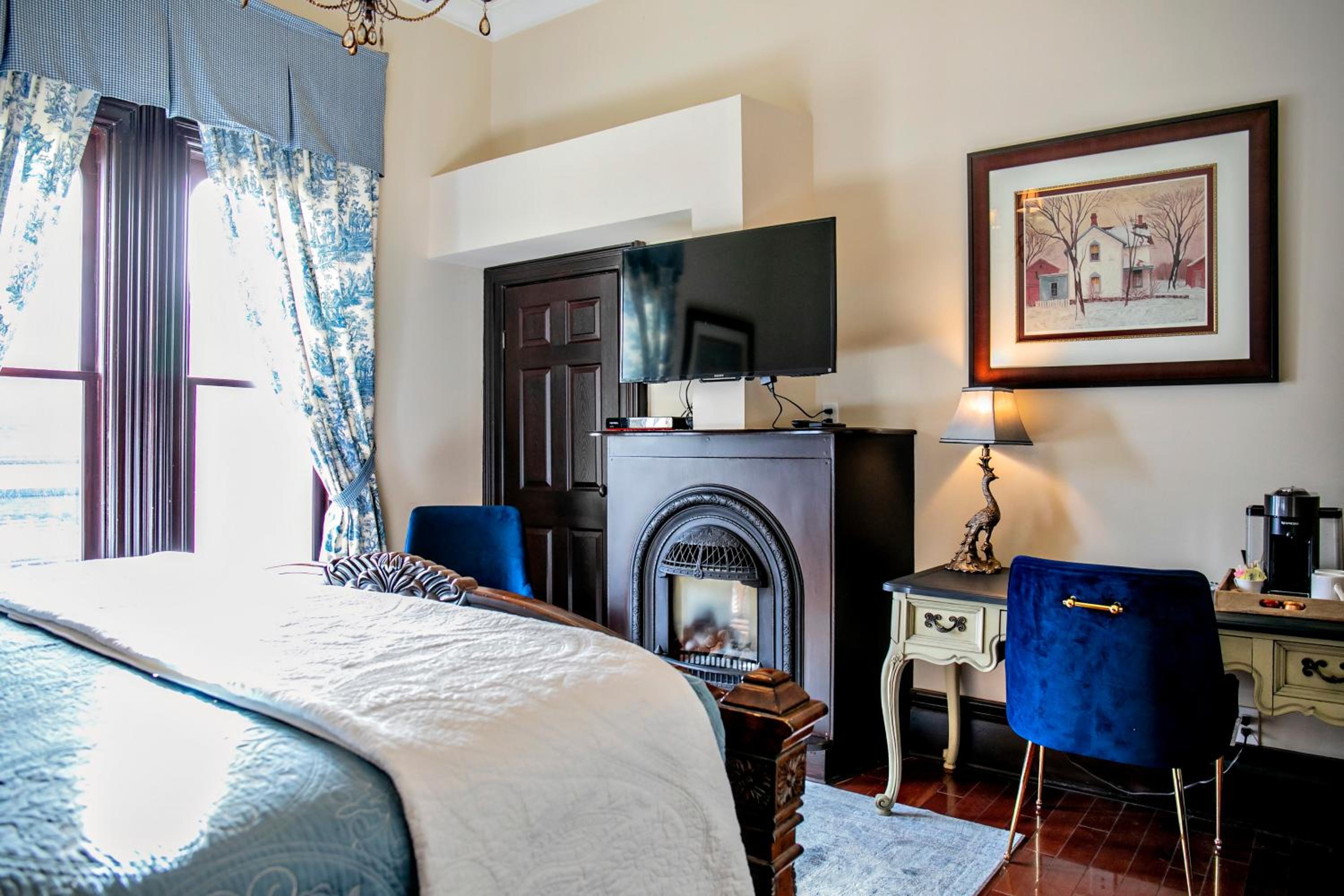 Superior King Room photo 2