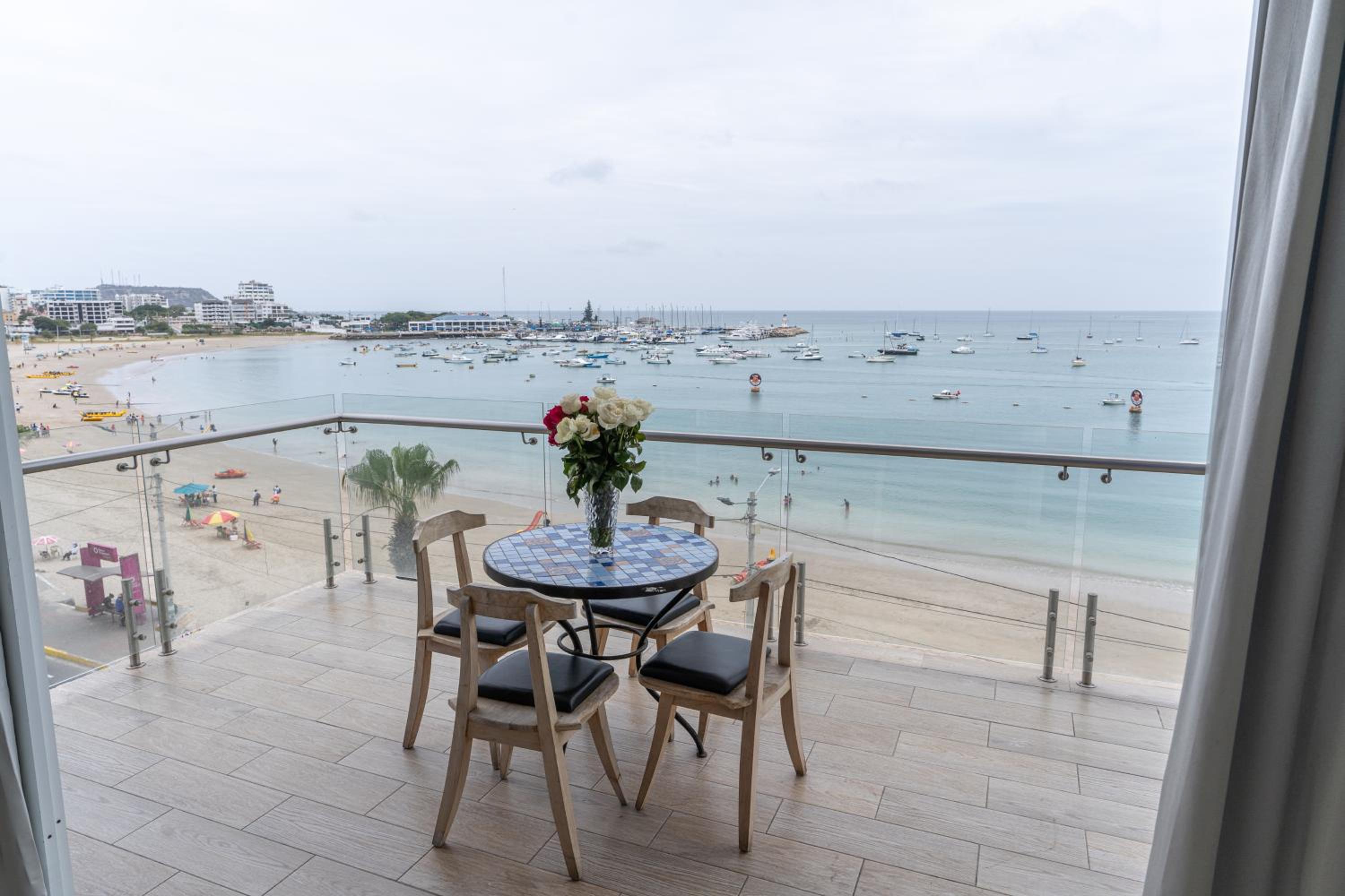Deluxe Suite With Sea View