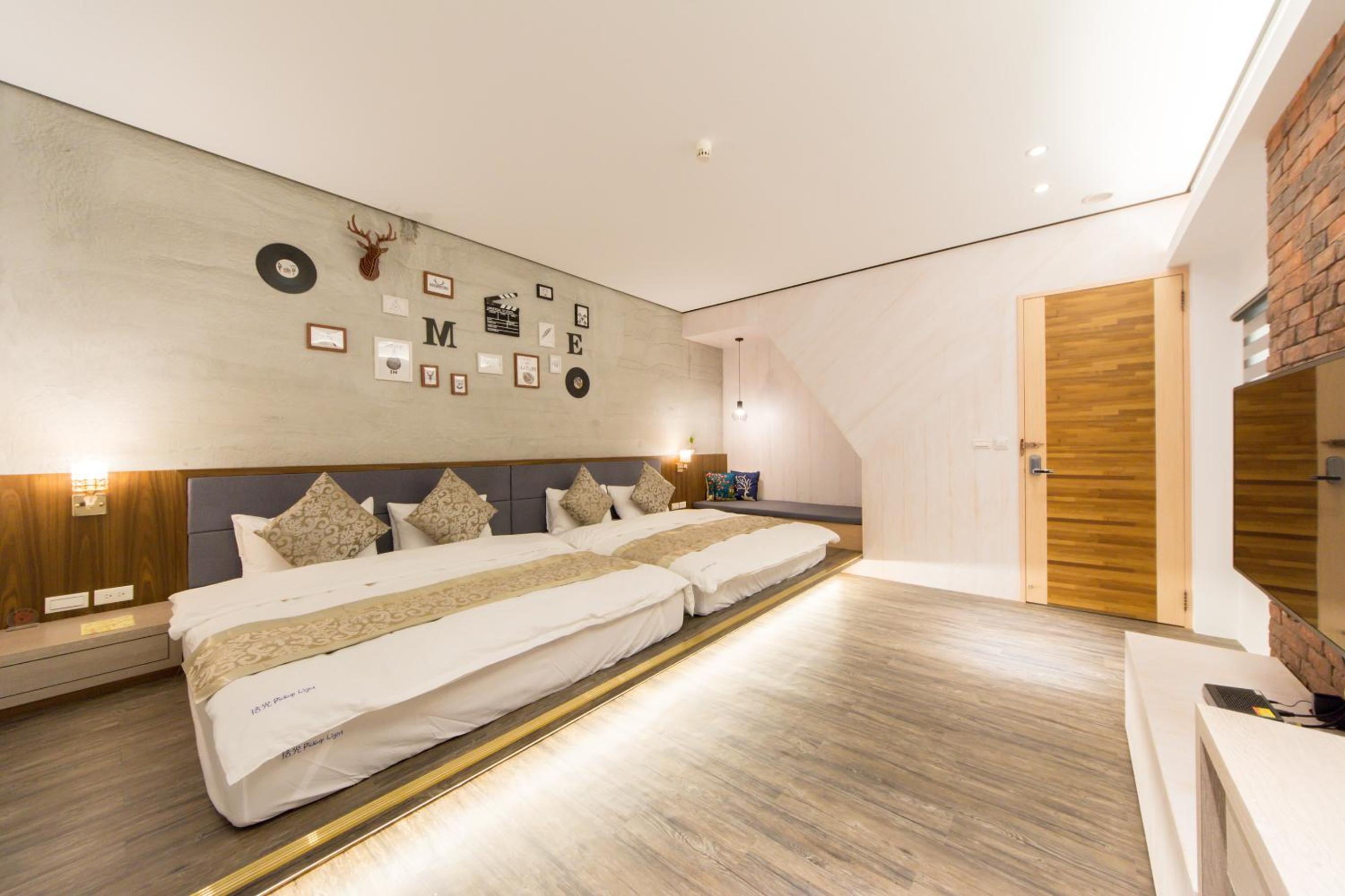 Deluxe Quadruple Room photo 2