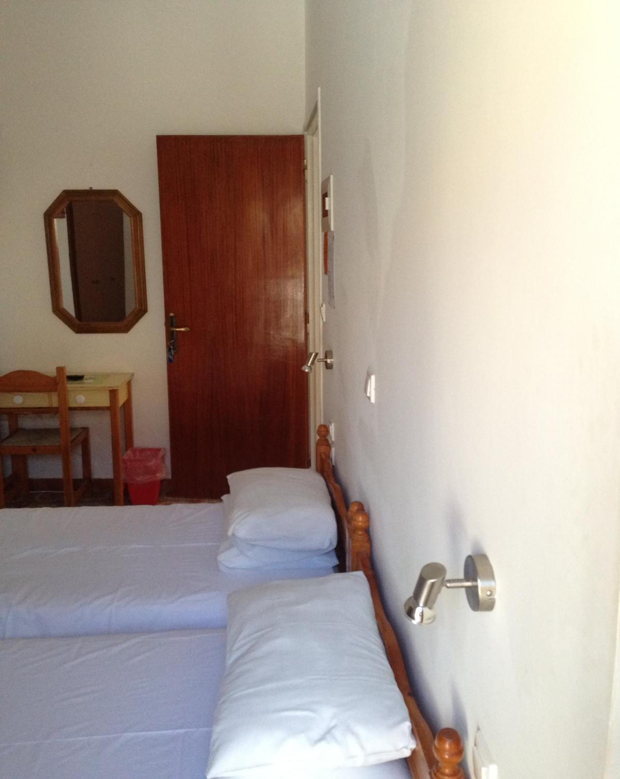 Twin Room photo 2
