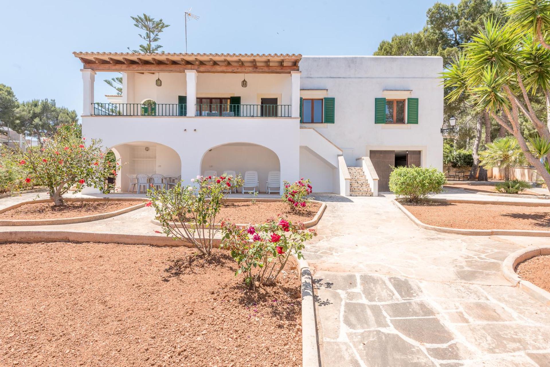 Villa with Sea View
