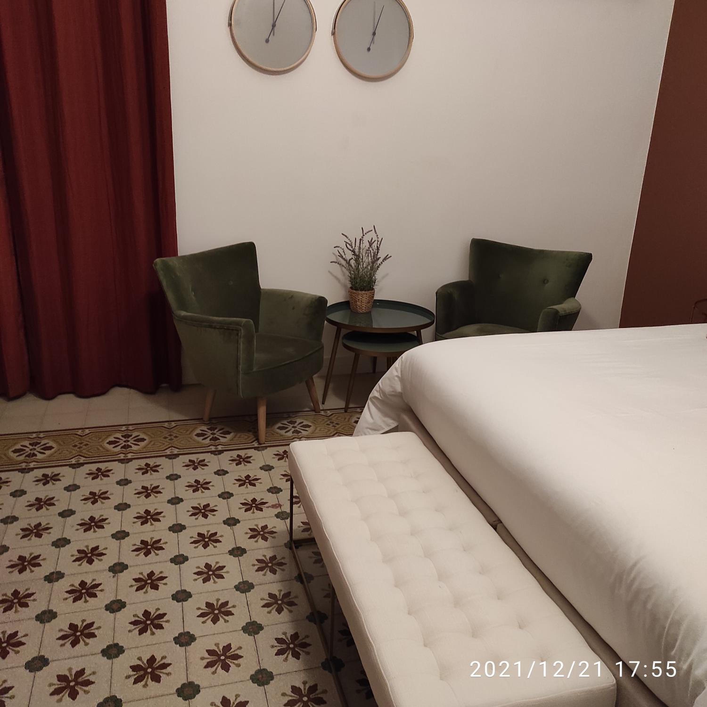 Large Double Room