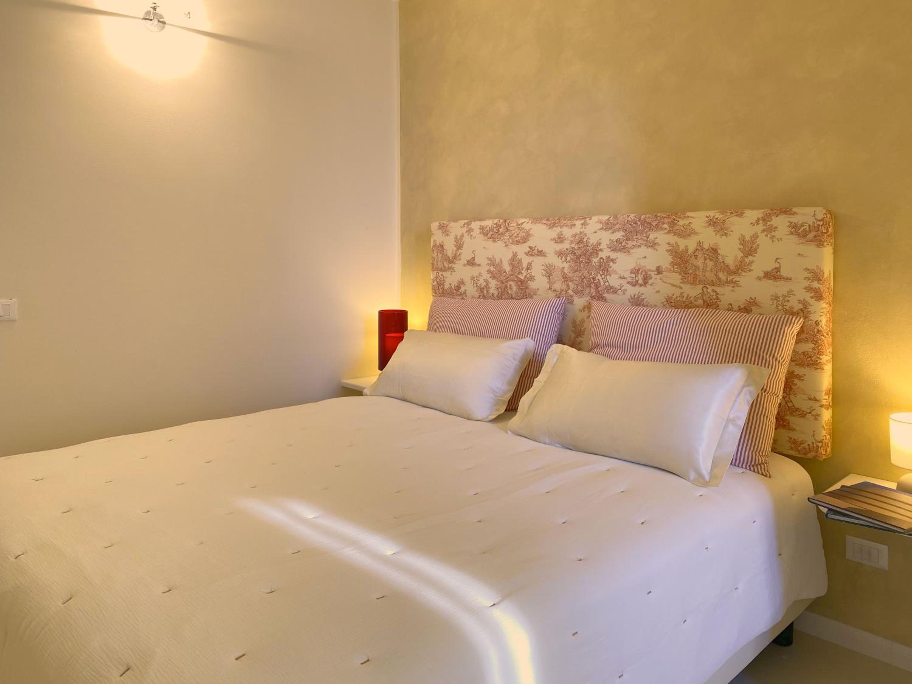 Double Room with Lake View photo 1