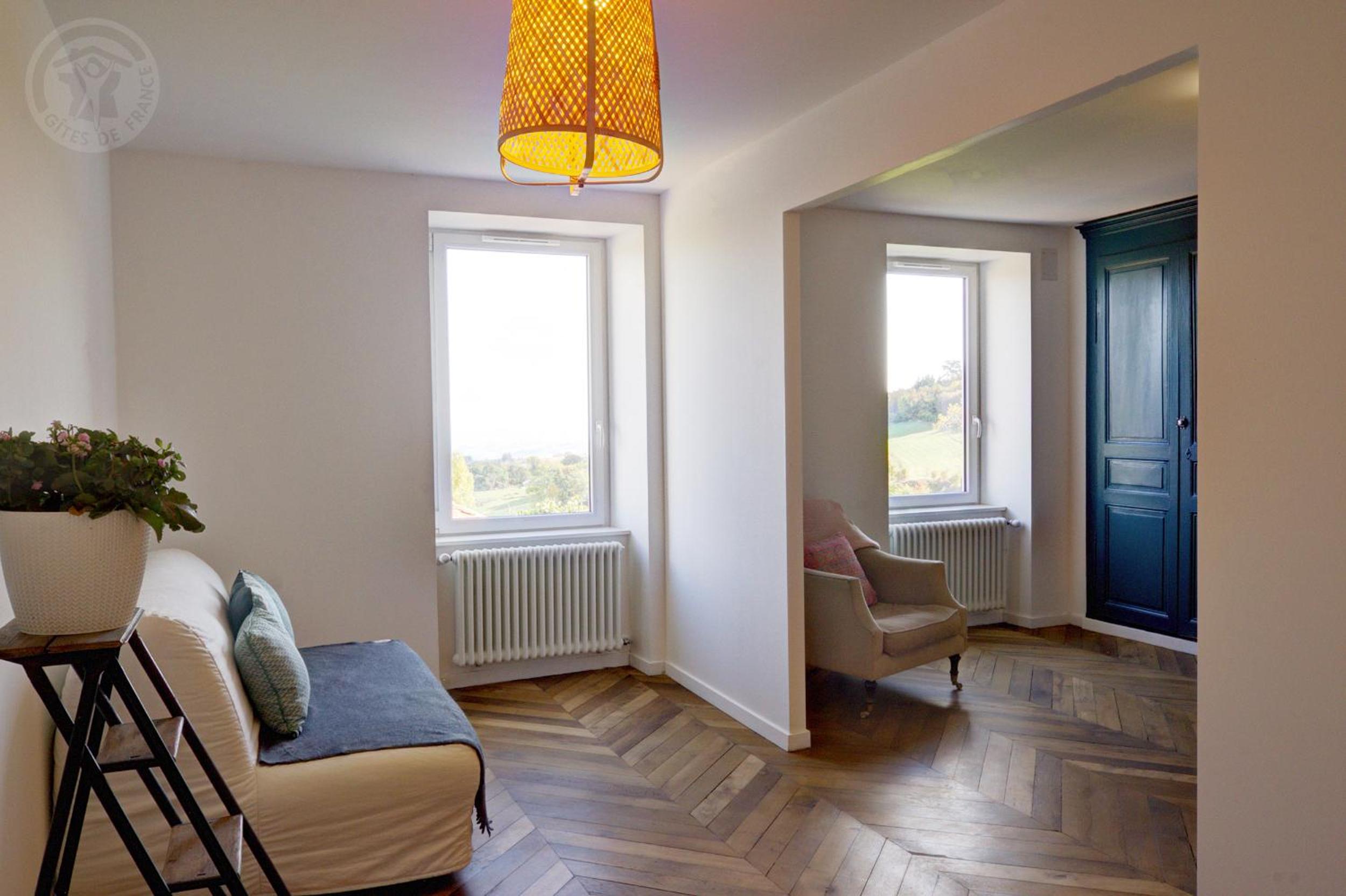Suite with Mountain View