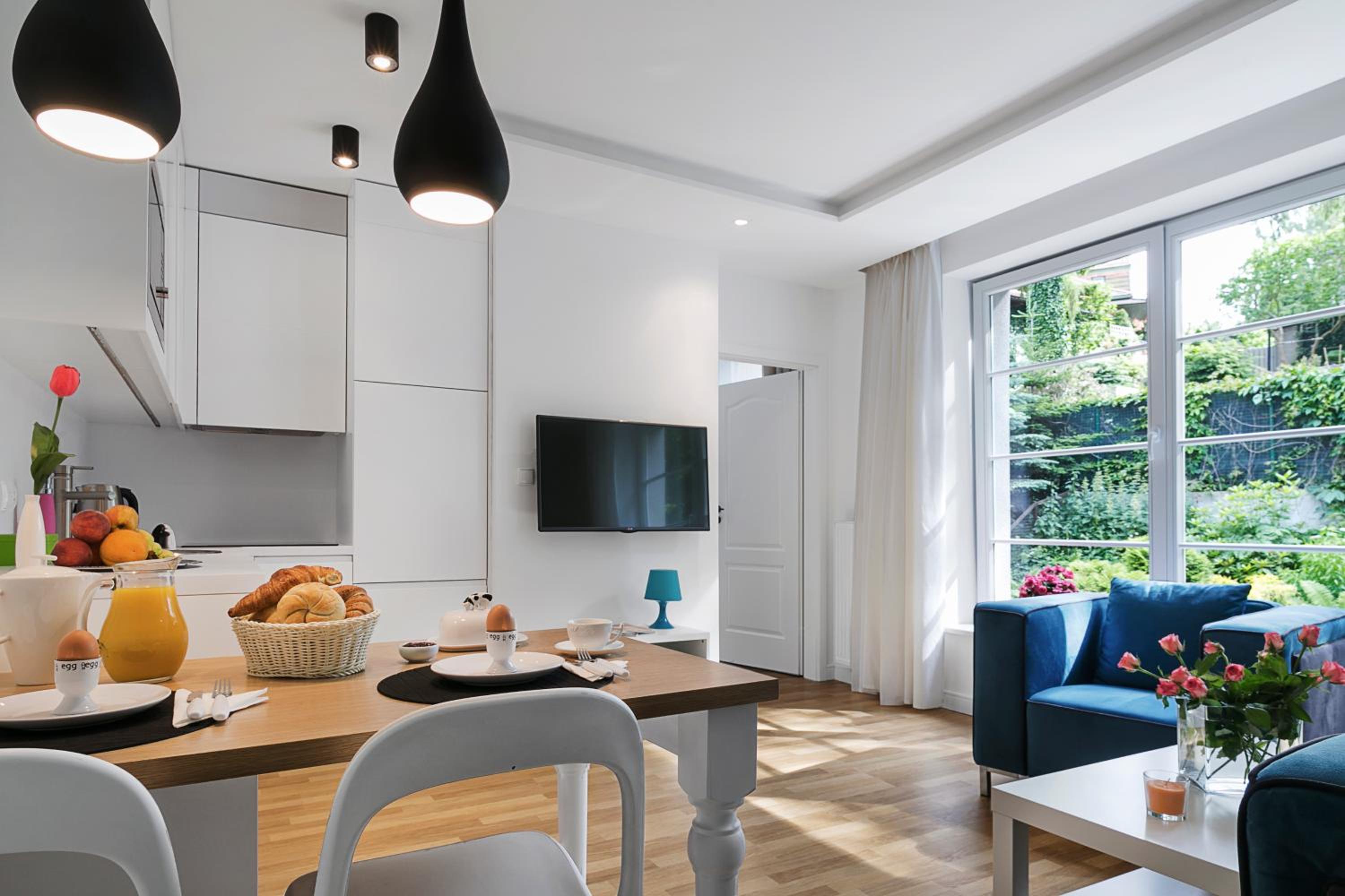 Deluxe Apartment