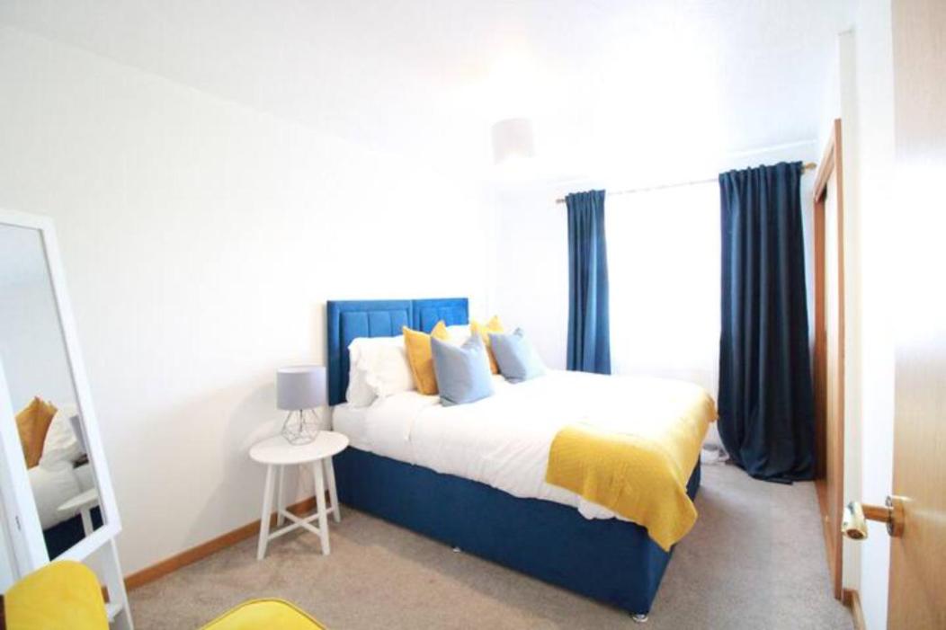 Two-Bedroom House - Photo 7