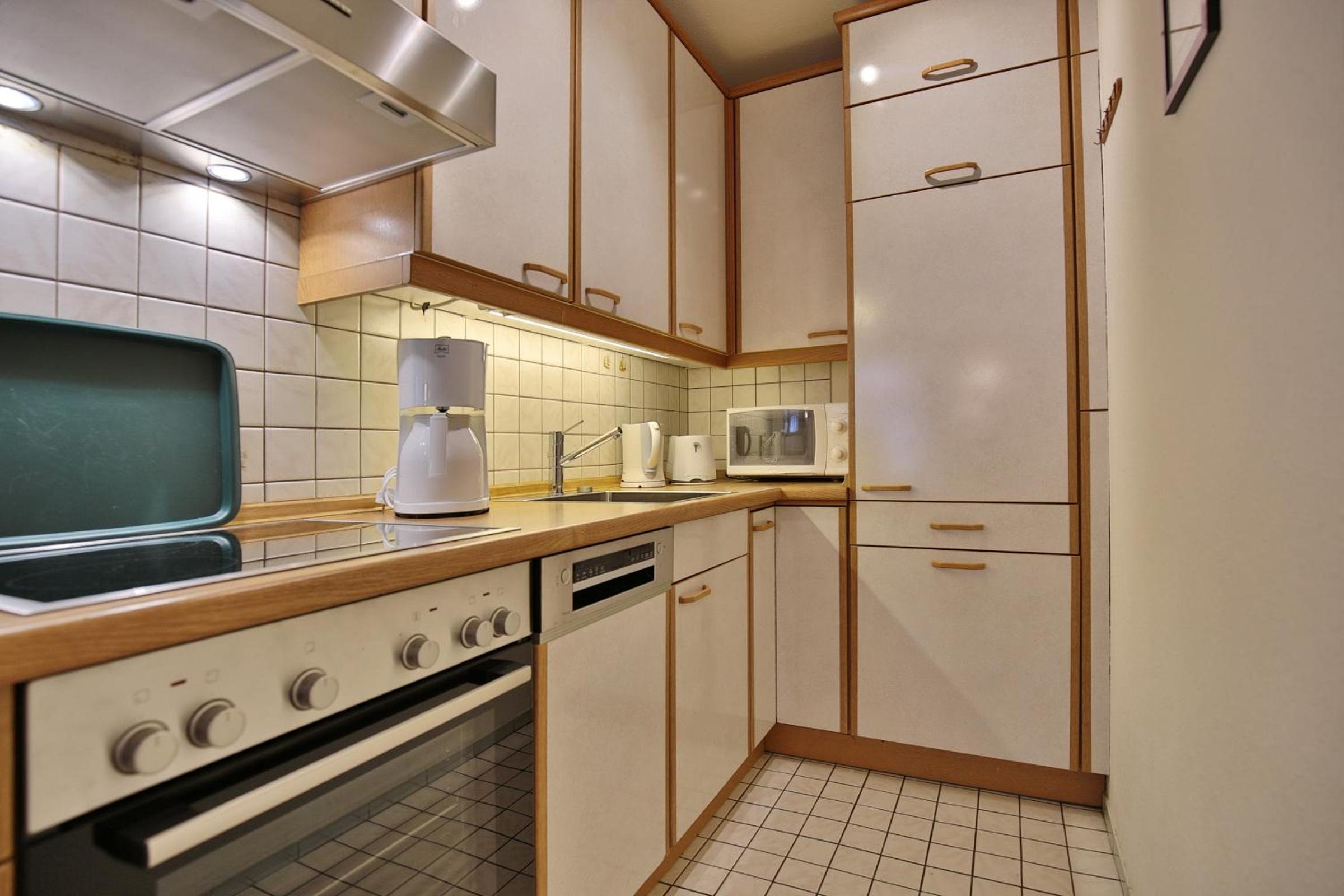 Apartment with Terrace photo 2