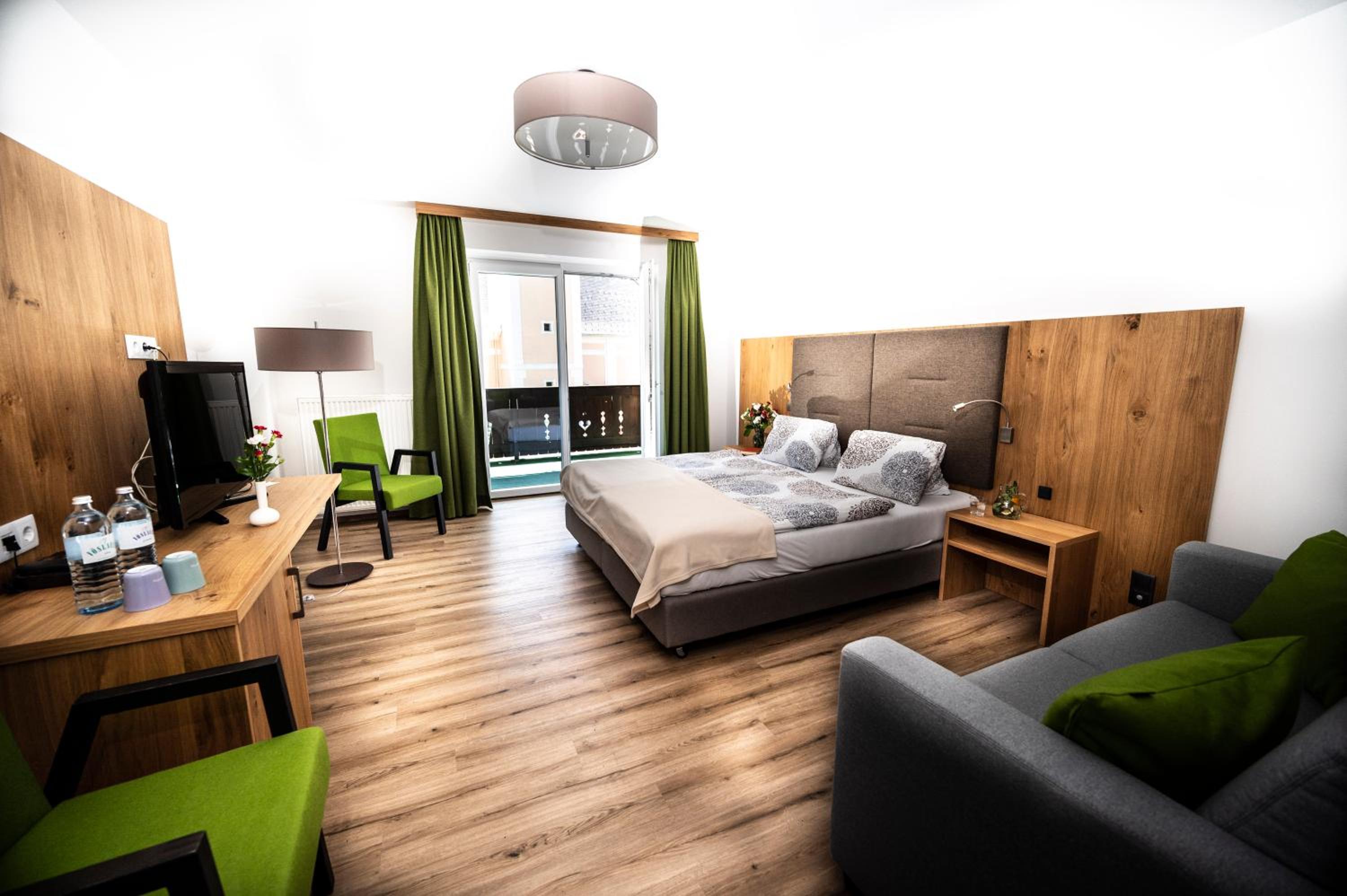 Superior Double Room with Balcony photo 1