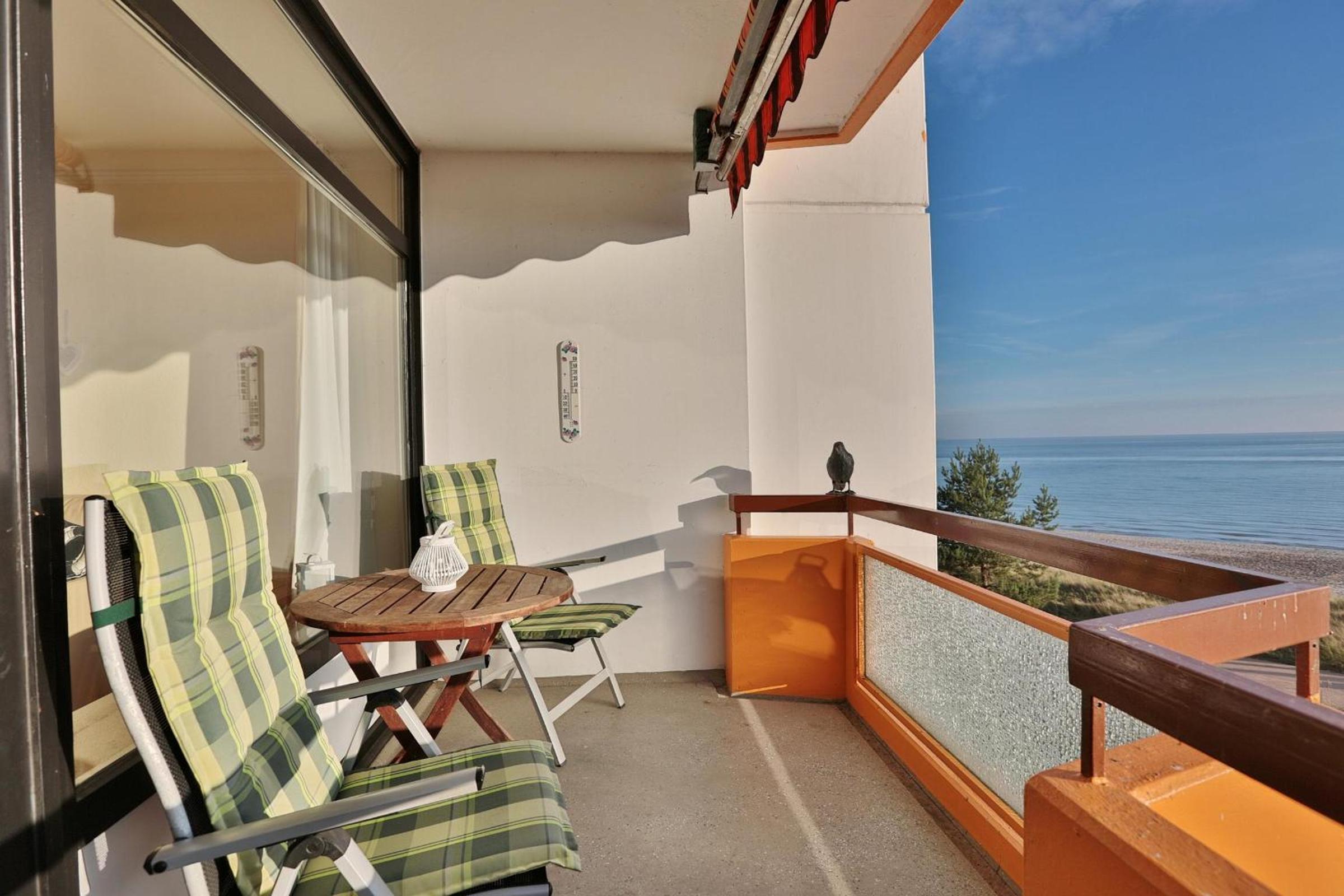 Apartment with Sea View photo 2