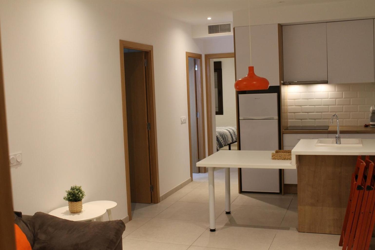 Apartment with Terrace - Photo 13
