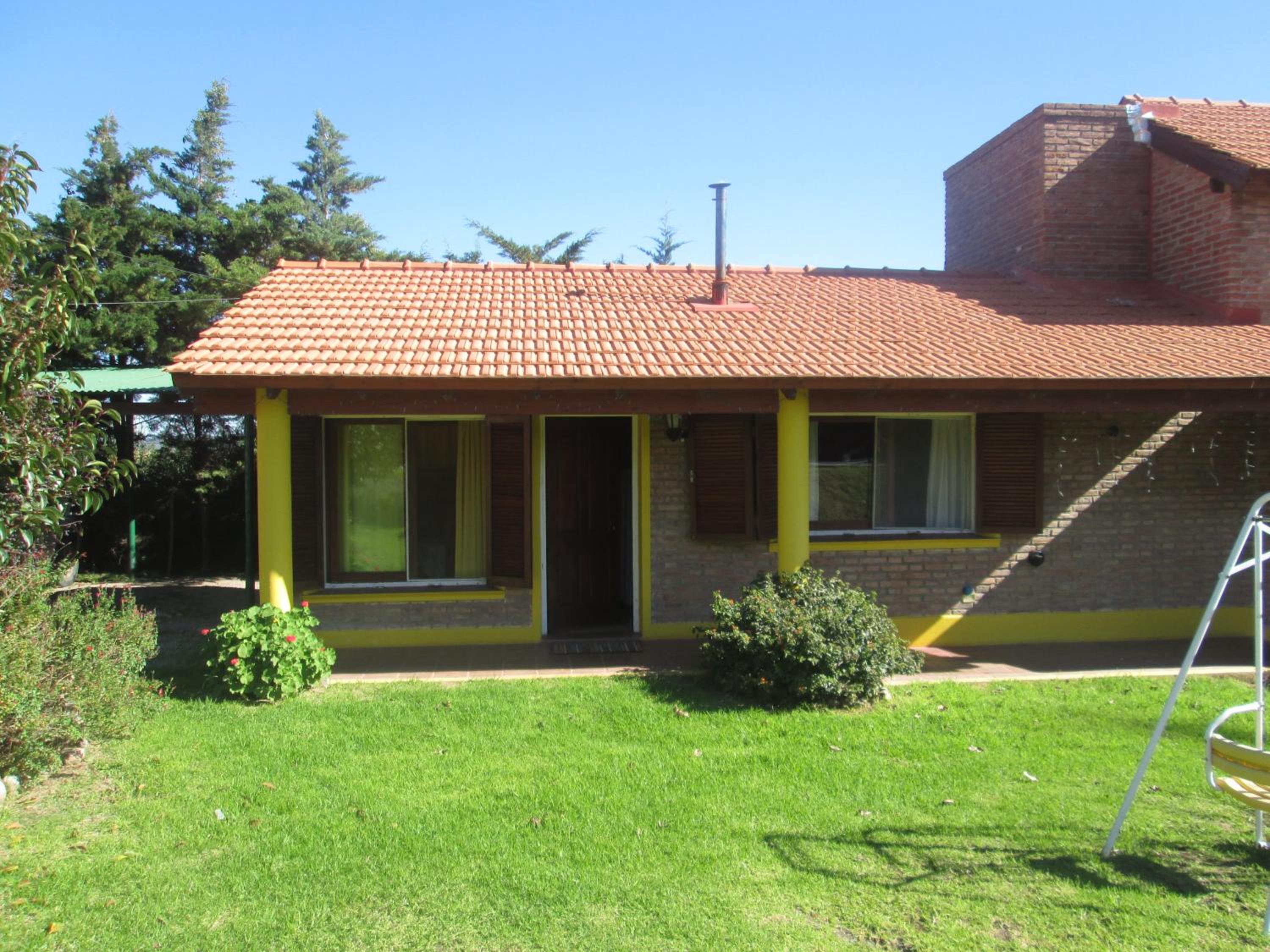 Deluxe Bungalow with Garden View photo 3