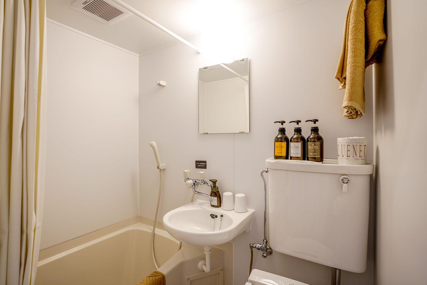 Standard Double Room - Photo 2