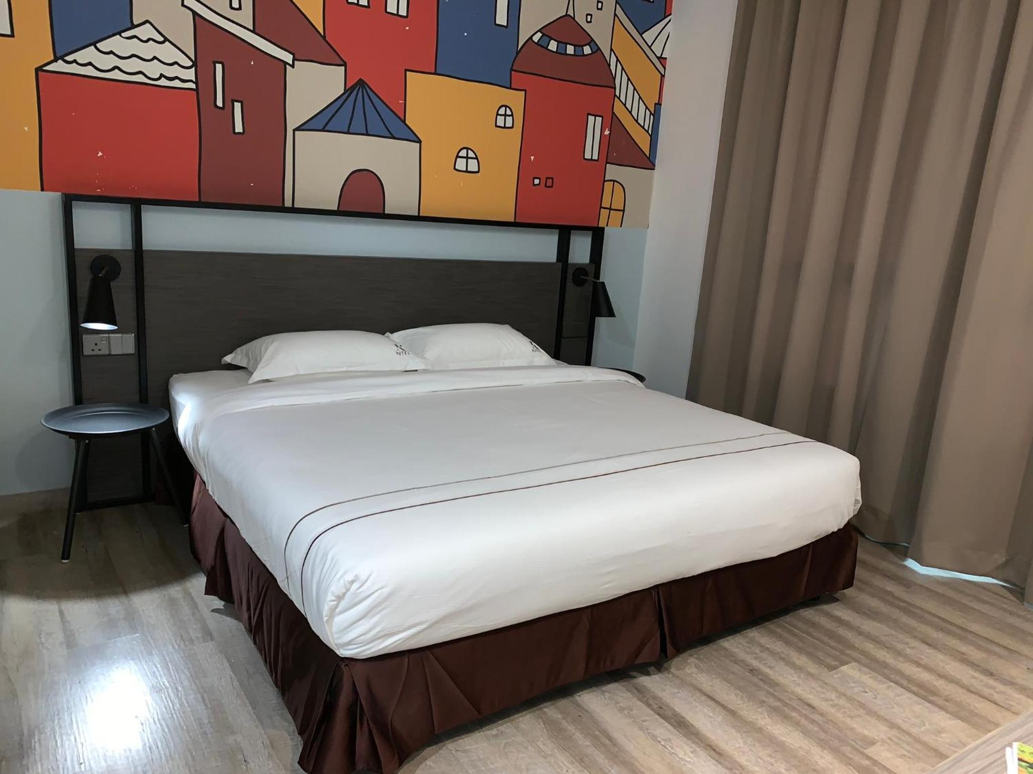 Superior King Room - Photo 1