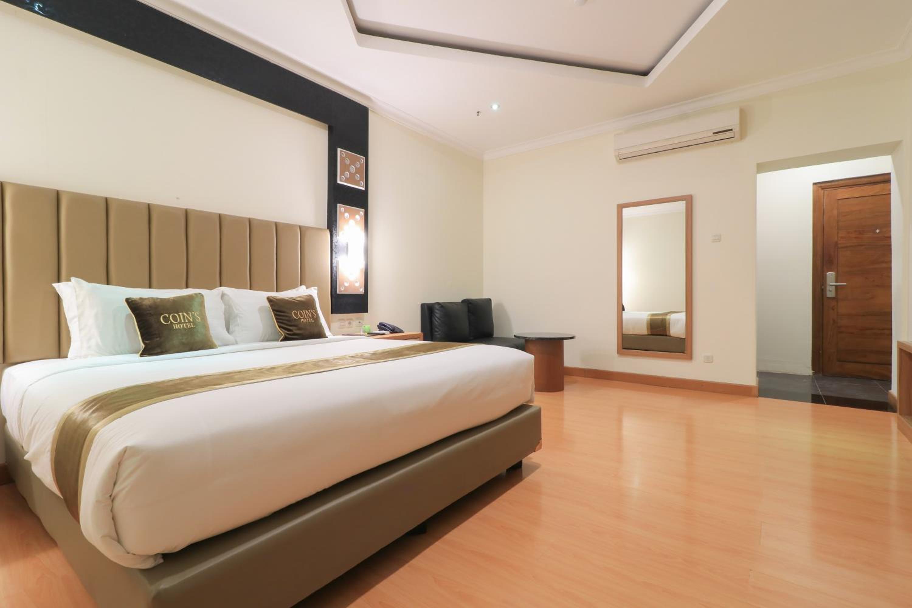 Deluxe Suite - Photo 1