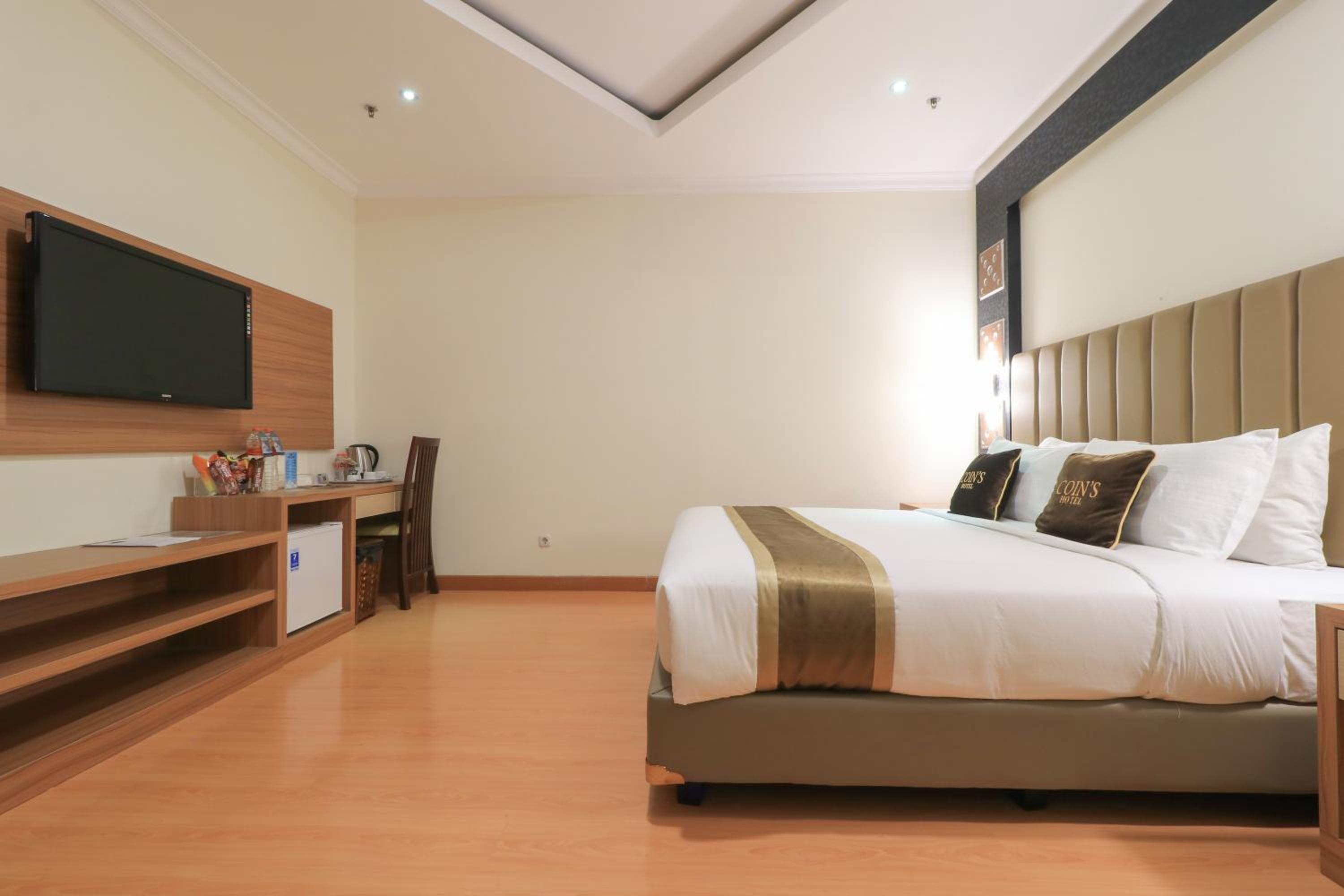 Deluxe Suite - Photo 7