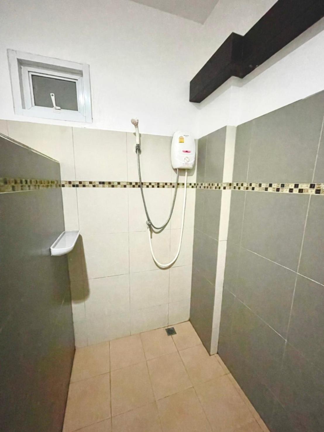 Quadruple Room with Garden View photo 2