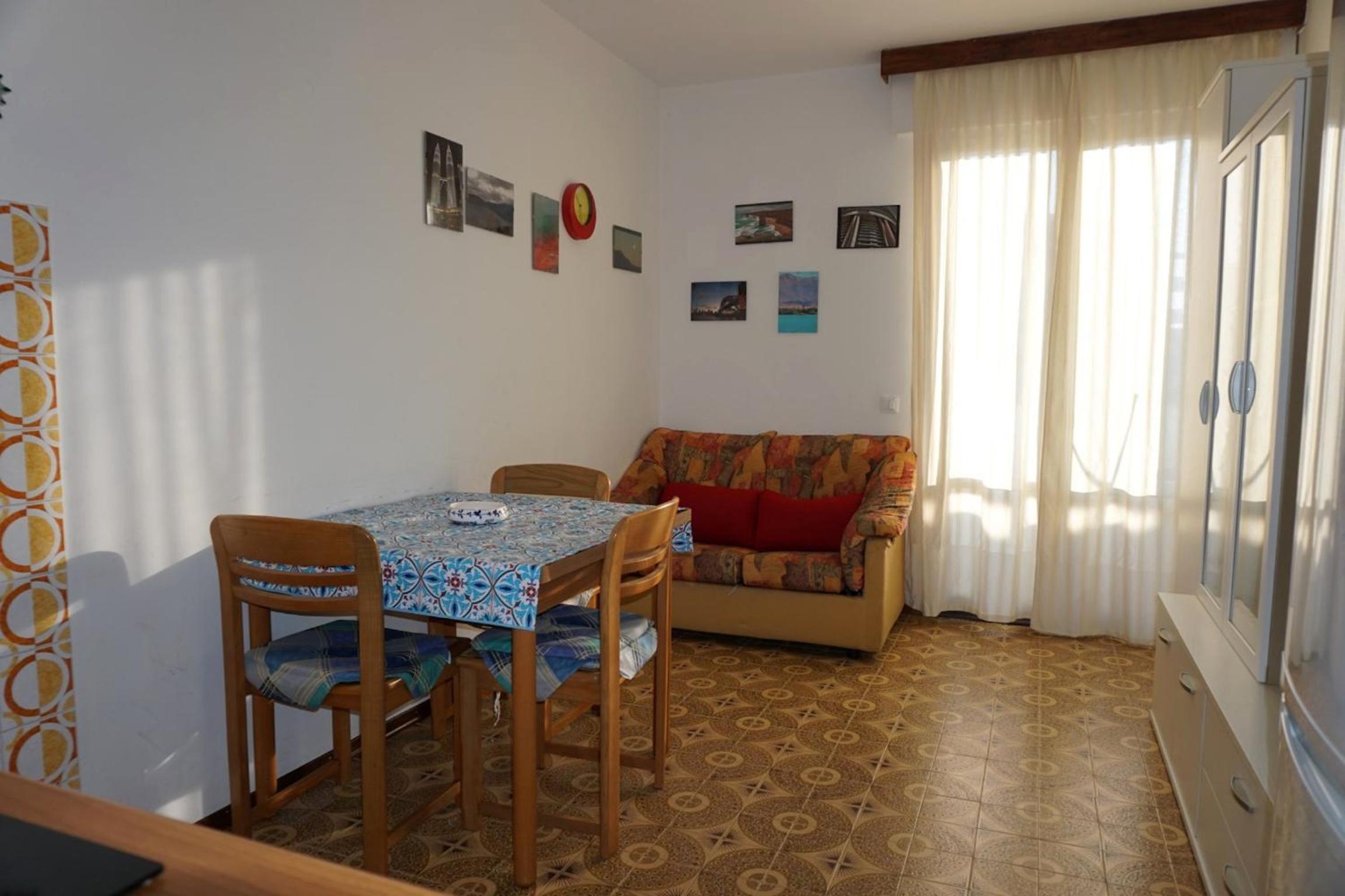 Apartment photo 1