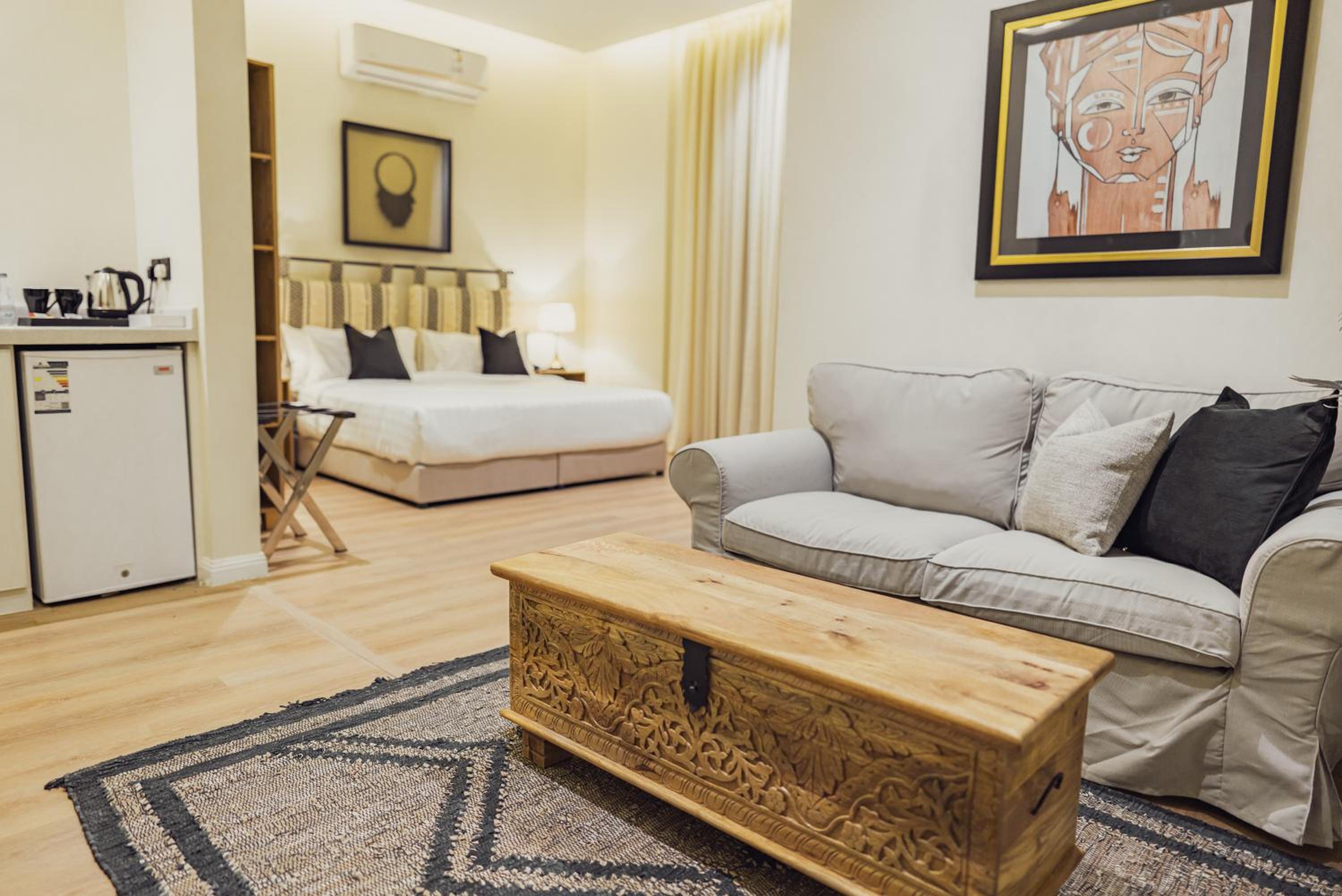 Deluxe King Room