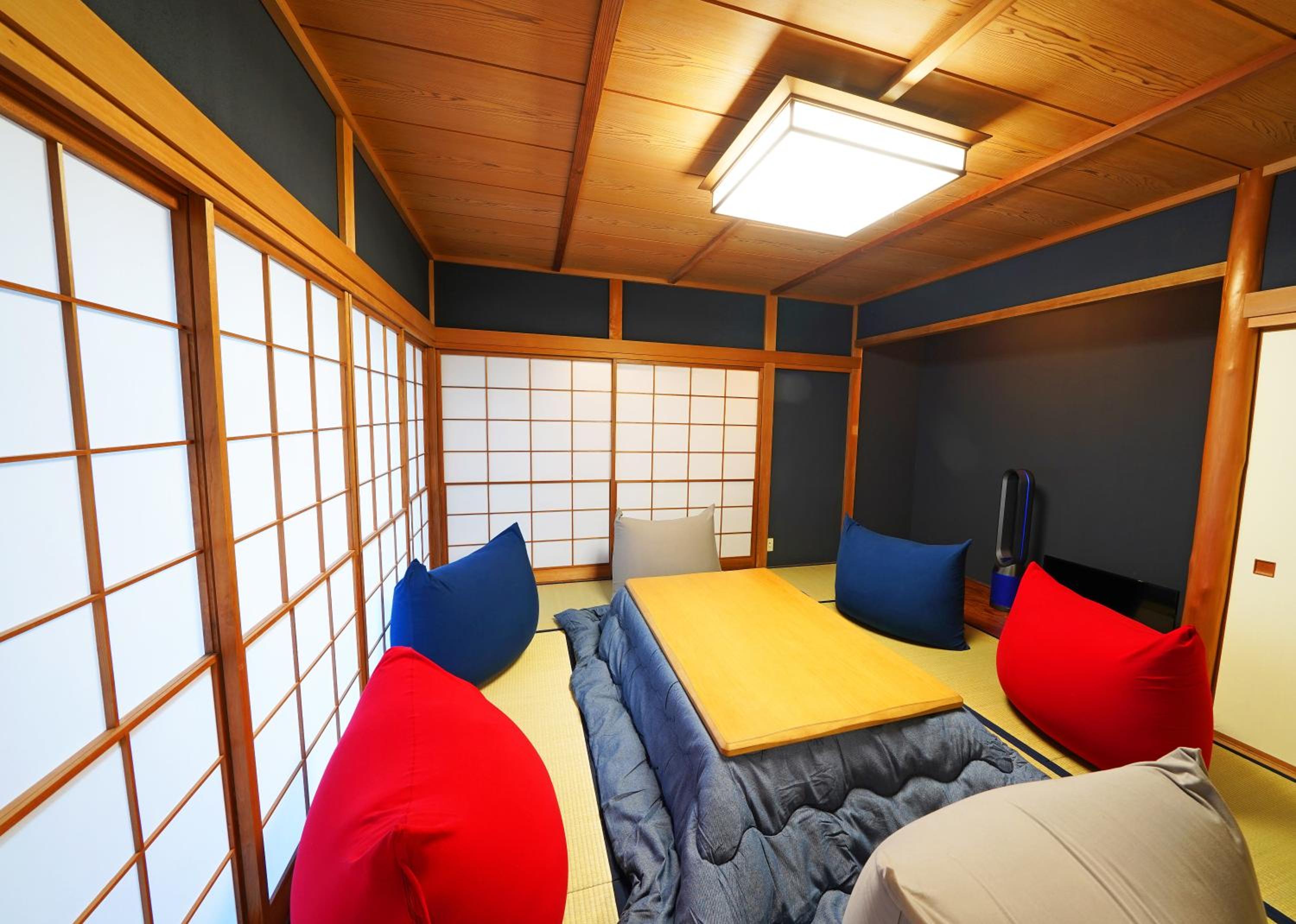 Four-Bedroom House - Photo 22