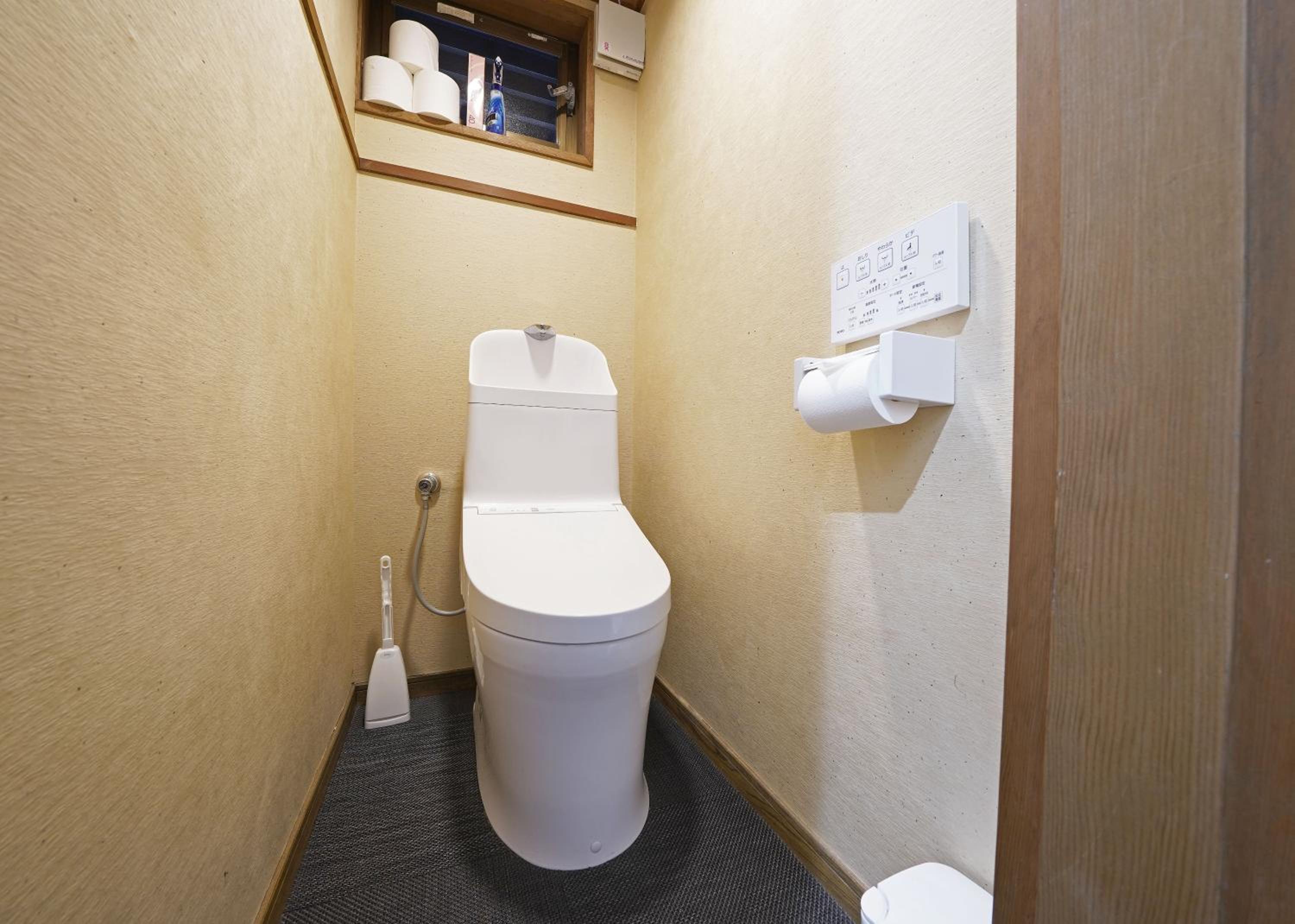 Four-Bedroom House - Photo 38