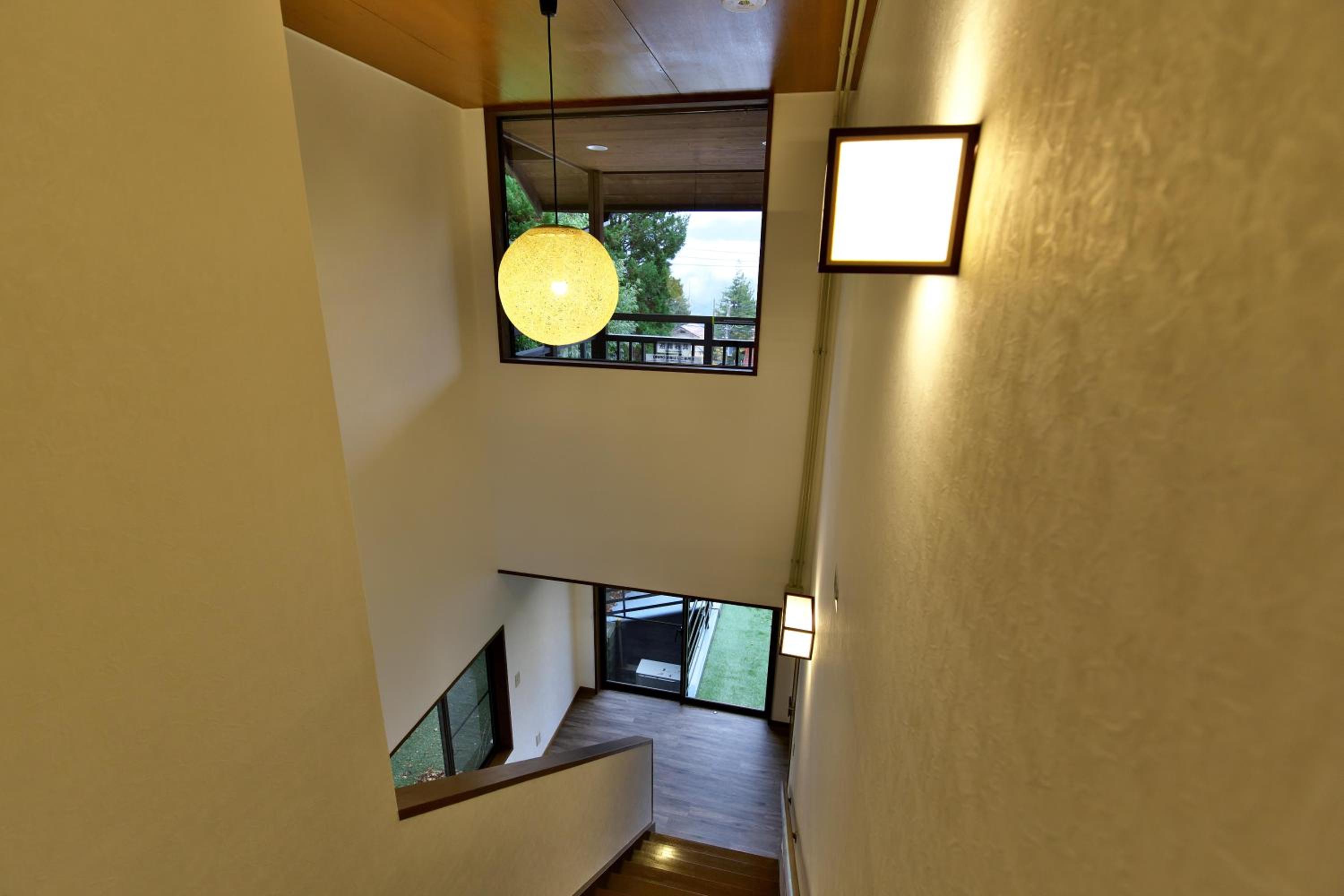Four-Bedroom House - Photo 37