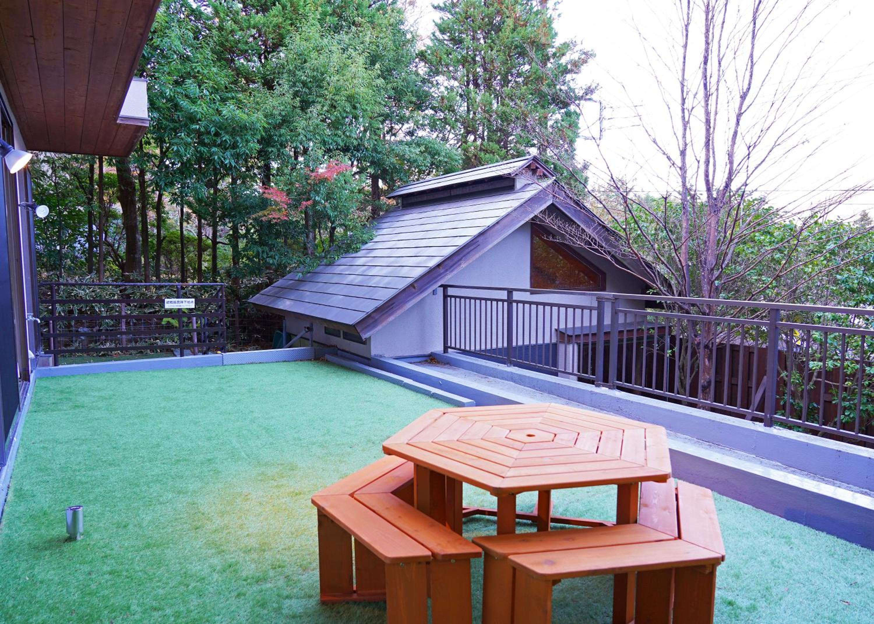 Four-Bedroom House - Photo 90