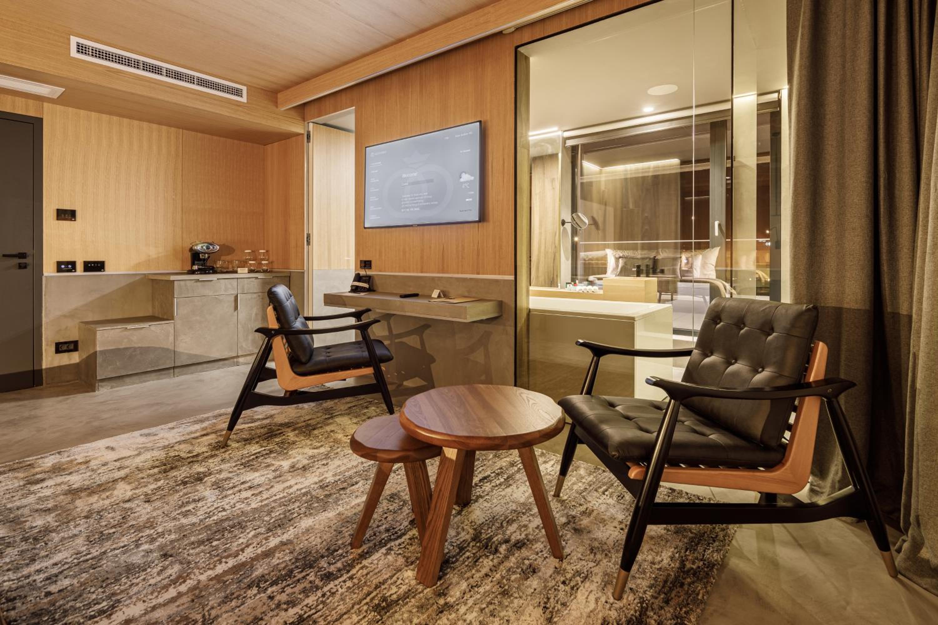 Signature Junior Suite - Photo 12