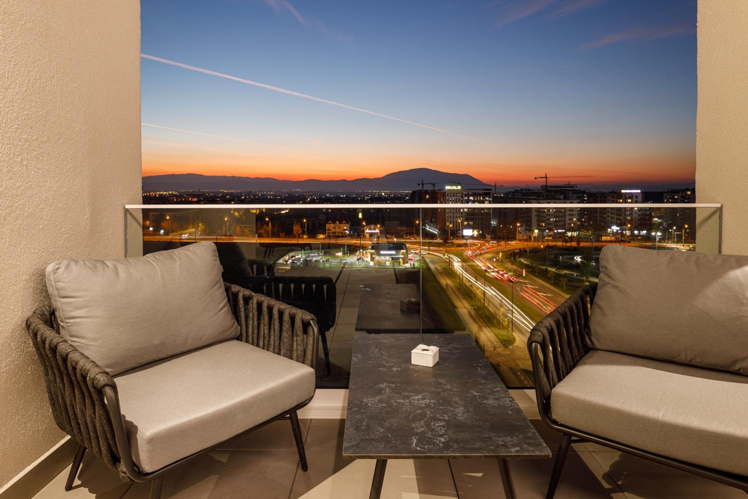 Signature Junior Suite - Photo 19