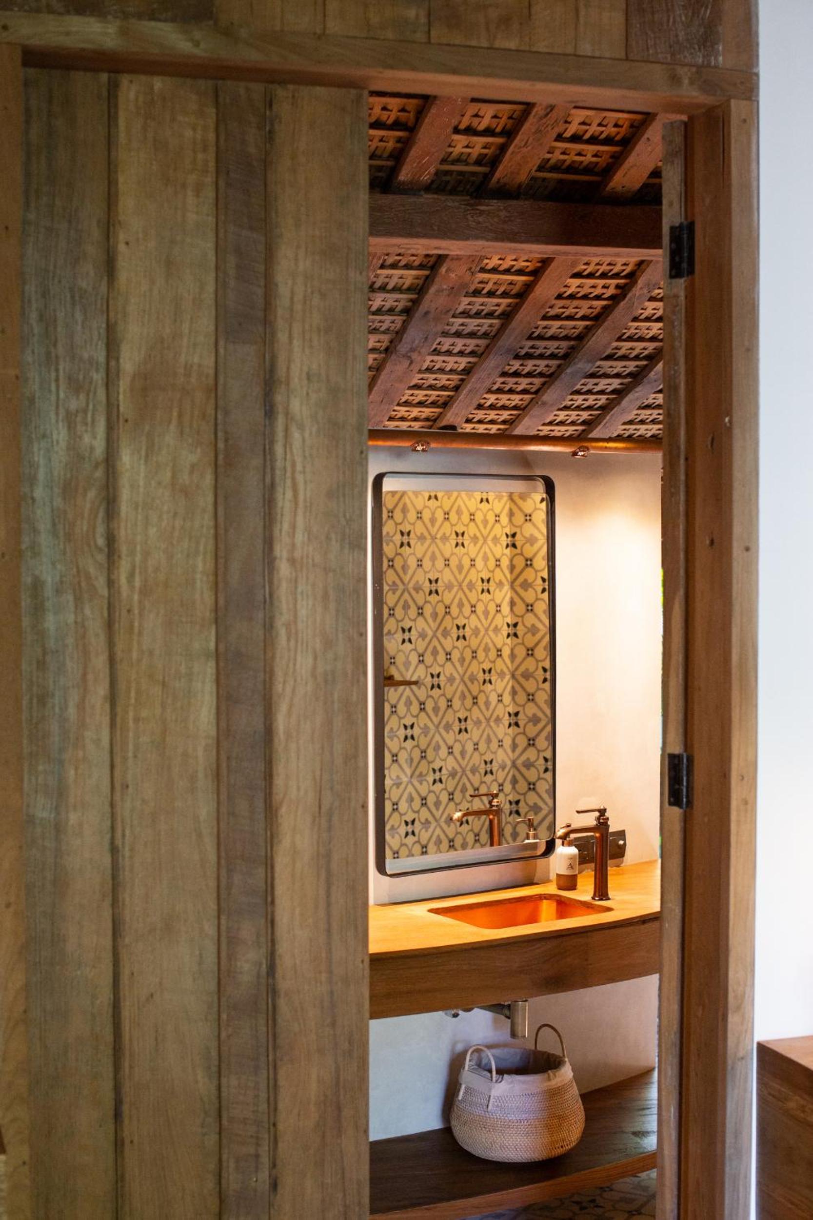 The Asa Maia Suite with Daily Free Yoga, Movement, Sauna & Cold / Hot Plunge - Photo 6