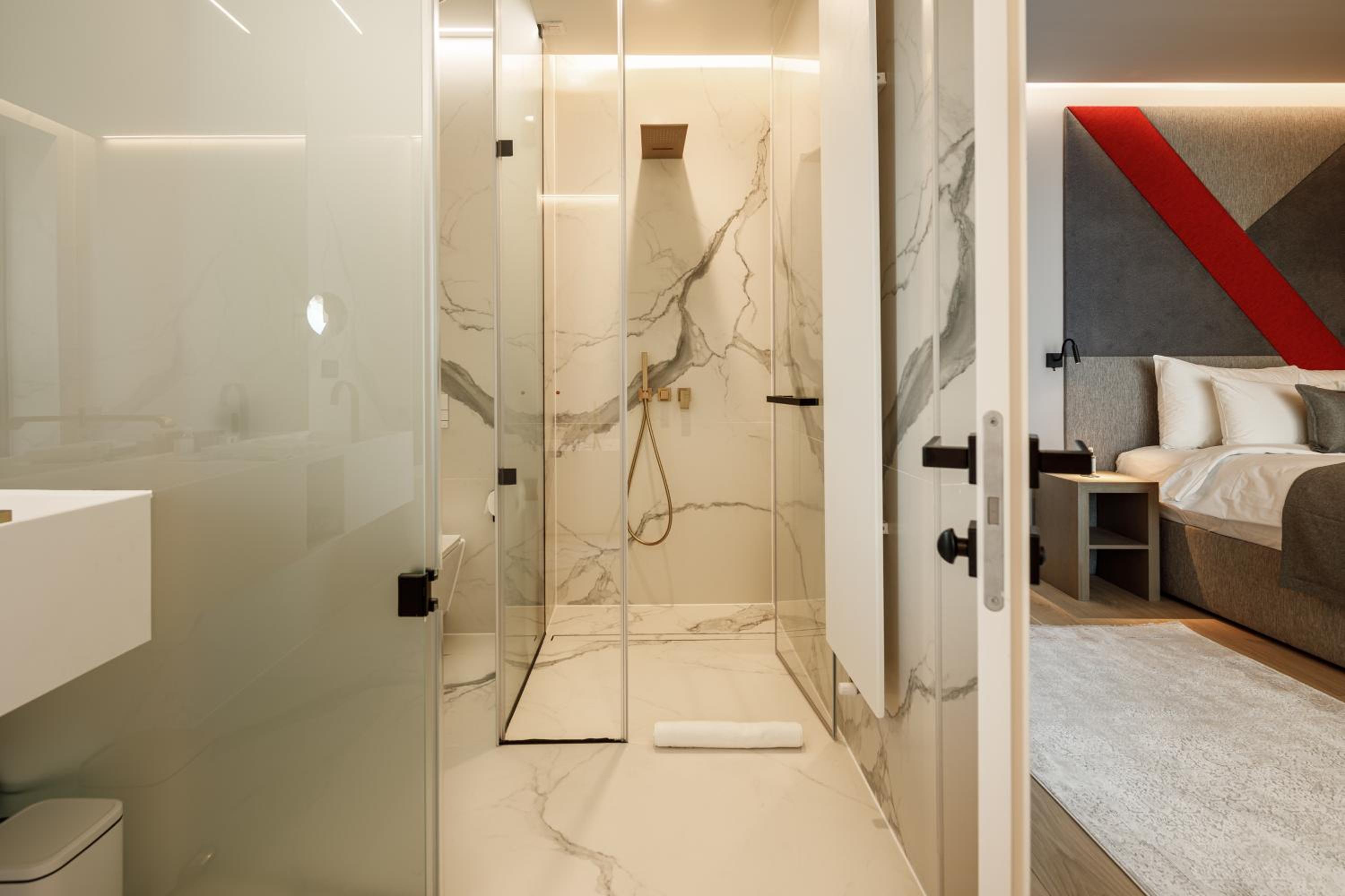 The Qosmo Suite - Photo 7