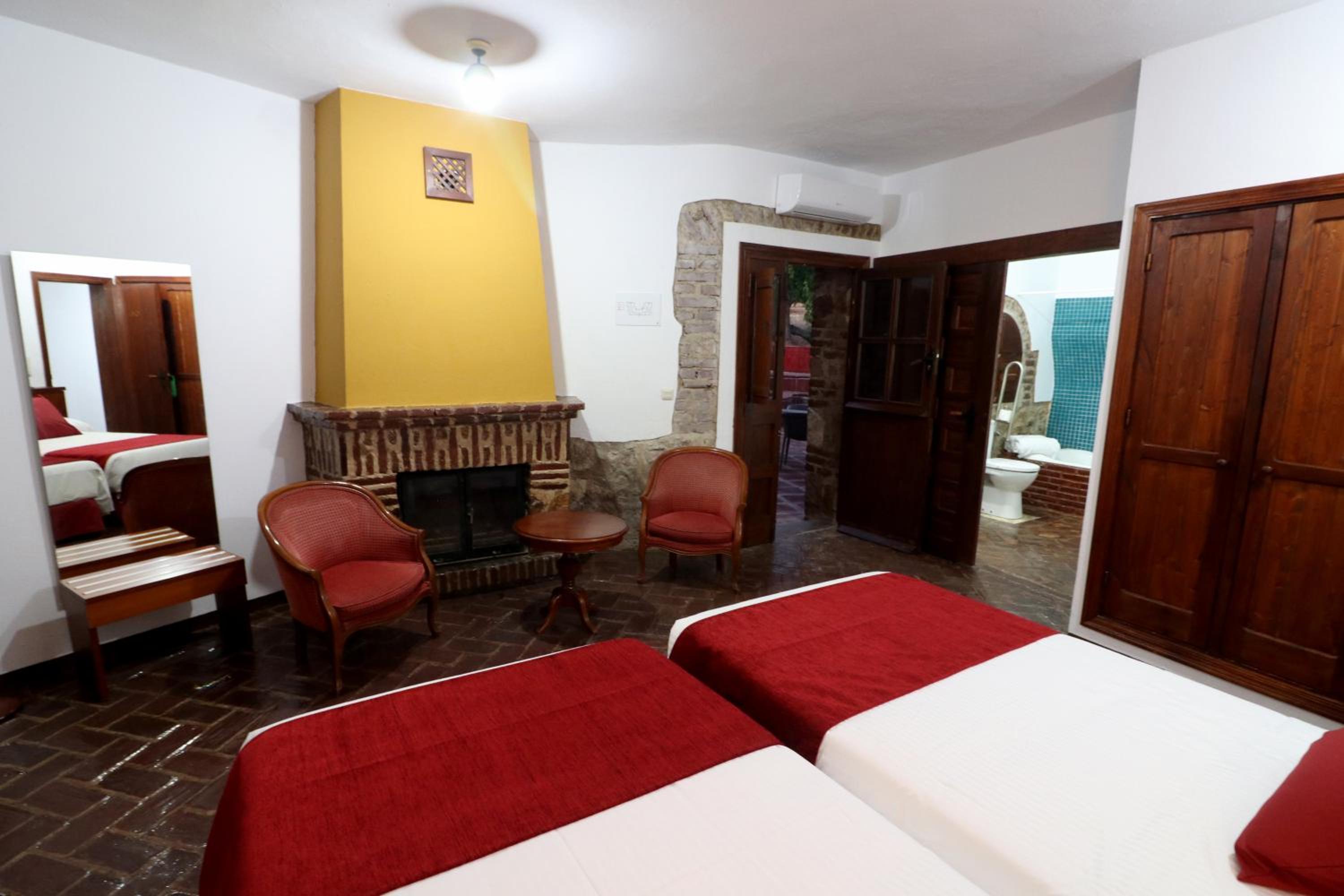 Habitación Doble - Acceso para Personas con Discapacidad