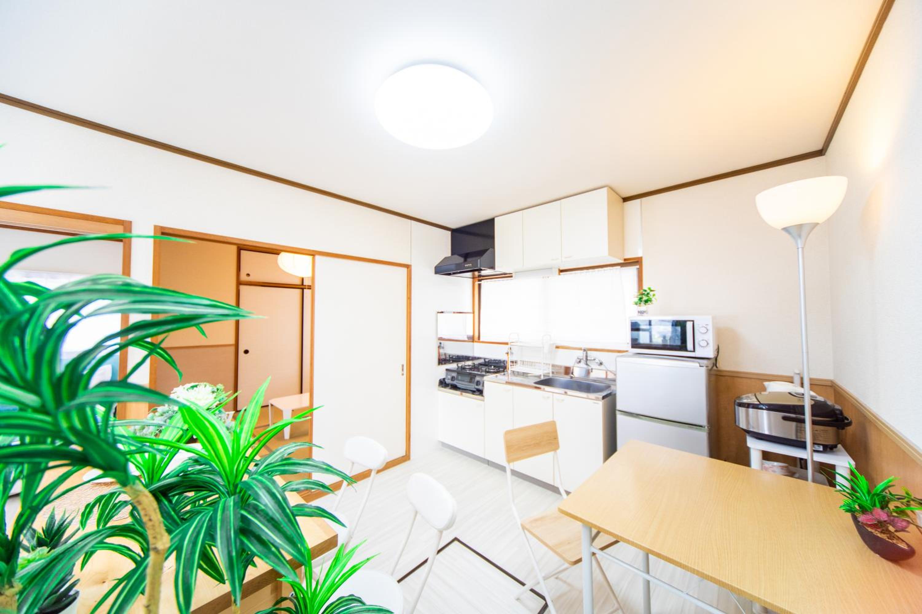 Two-Bedroom House - Photo 12