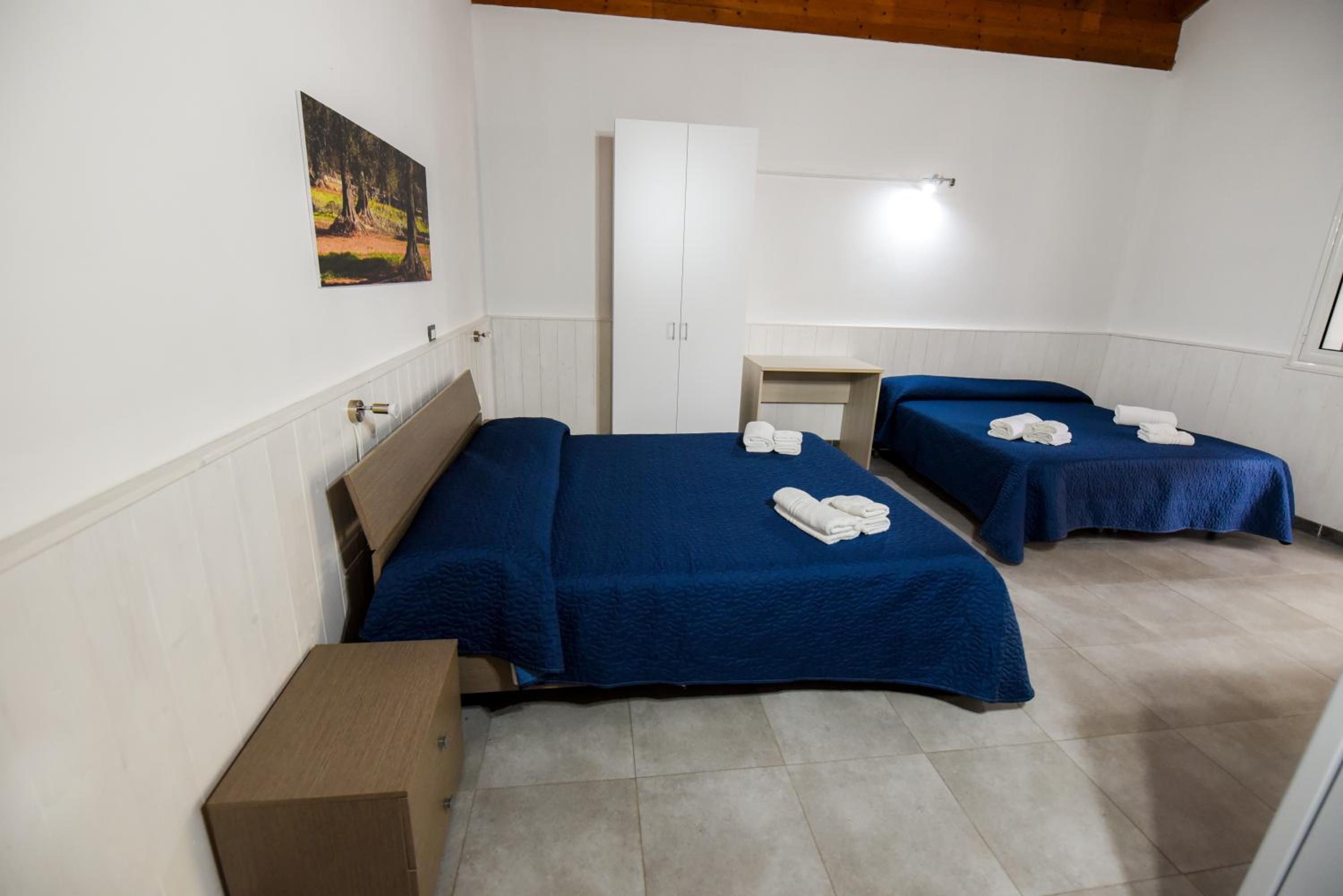 Studio (4 Adults) - Photo 27