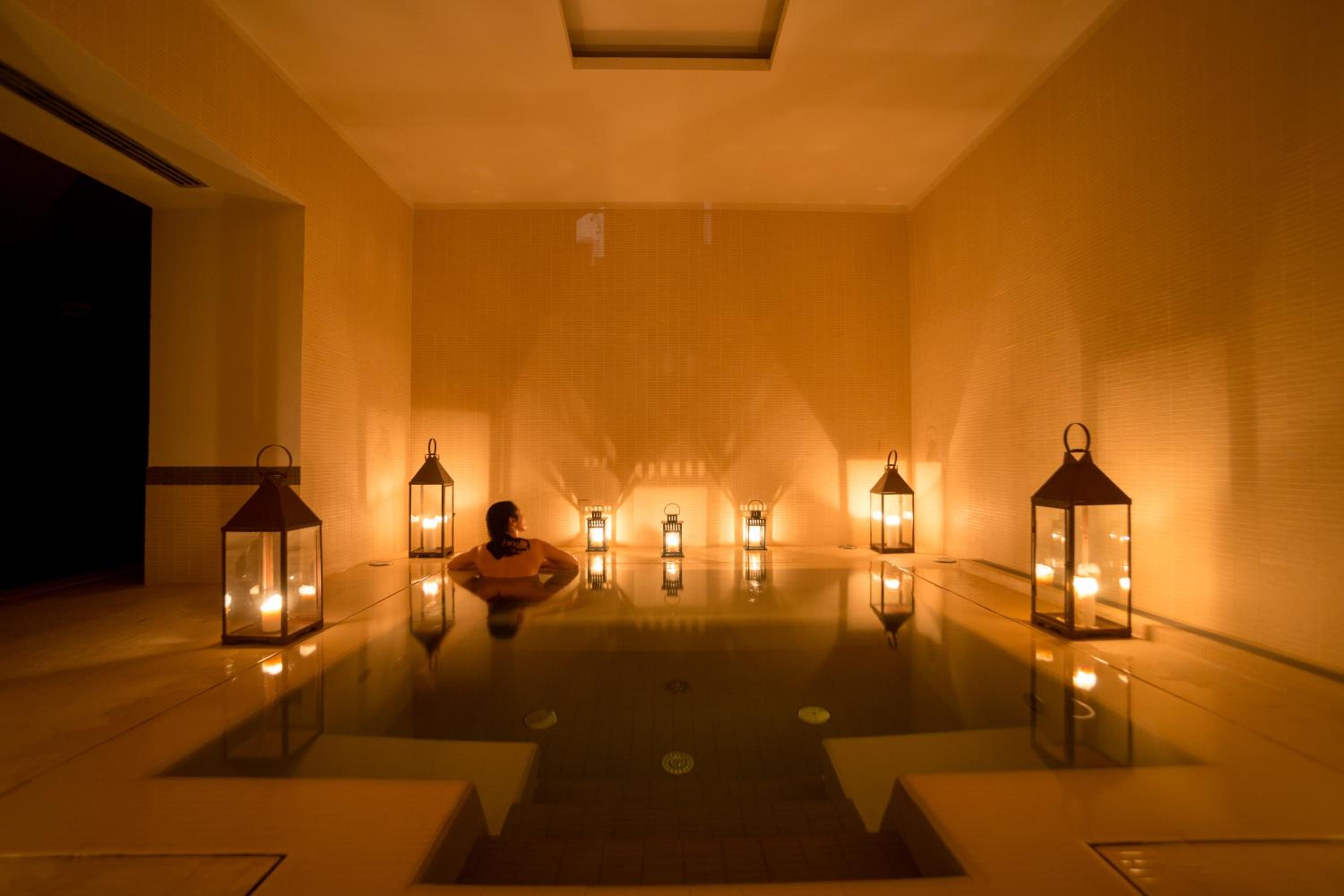 Quadruple Room with Spa Access - Photo 2