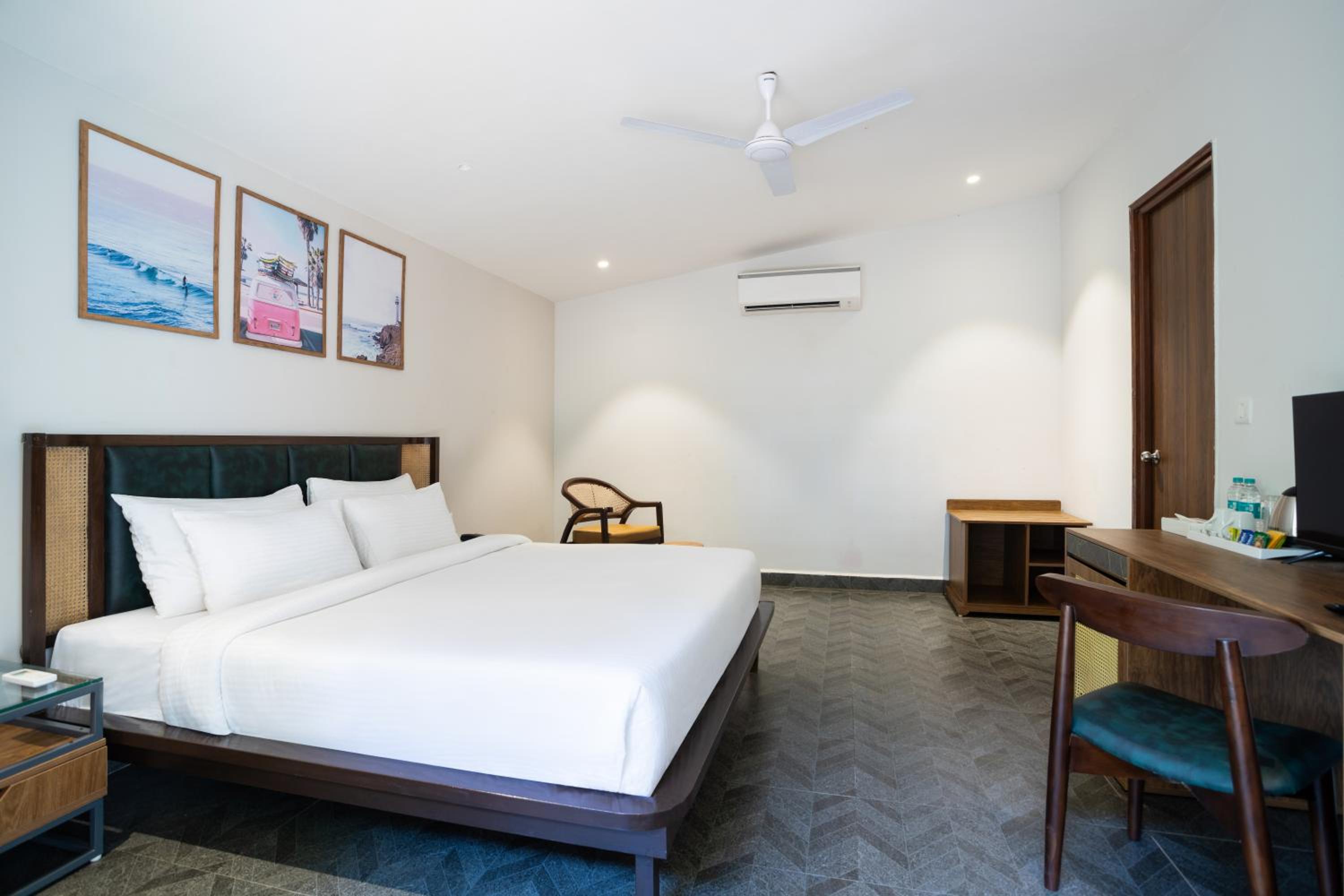 Tropical Cottage - (Non-Sea View Wing) - 15% Discount on Food & Non-Alcoholic Beverages - Photo 1