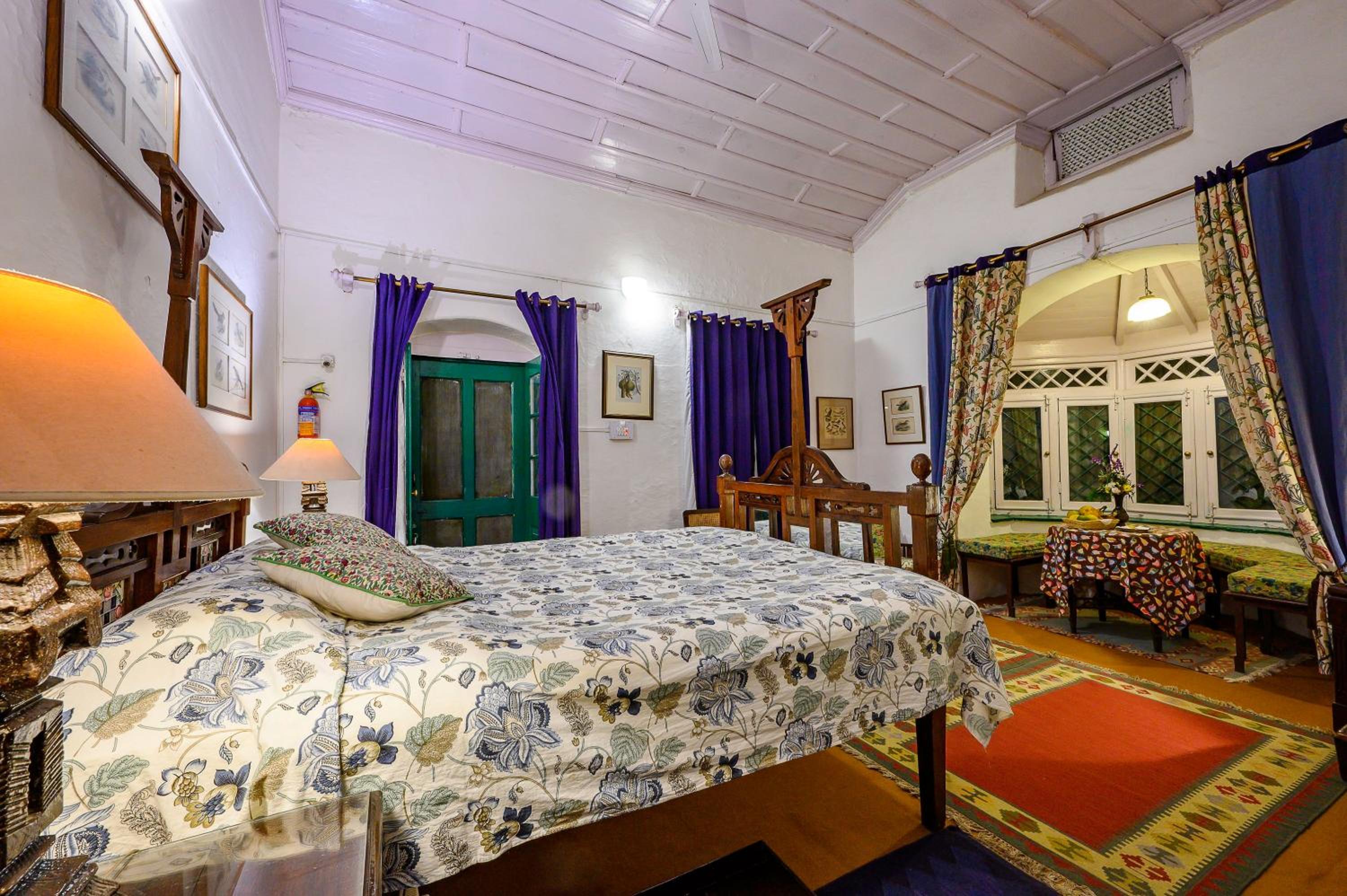 Heritage Splendor - Complimentary Evening Tea, 10% off on Laundry Service photo 1