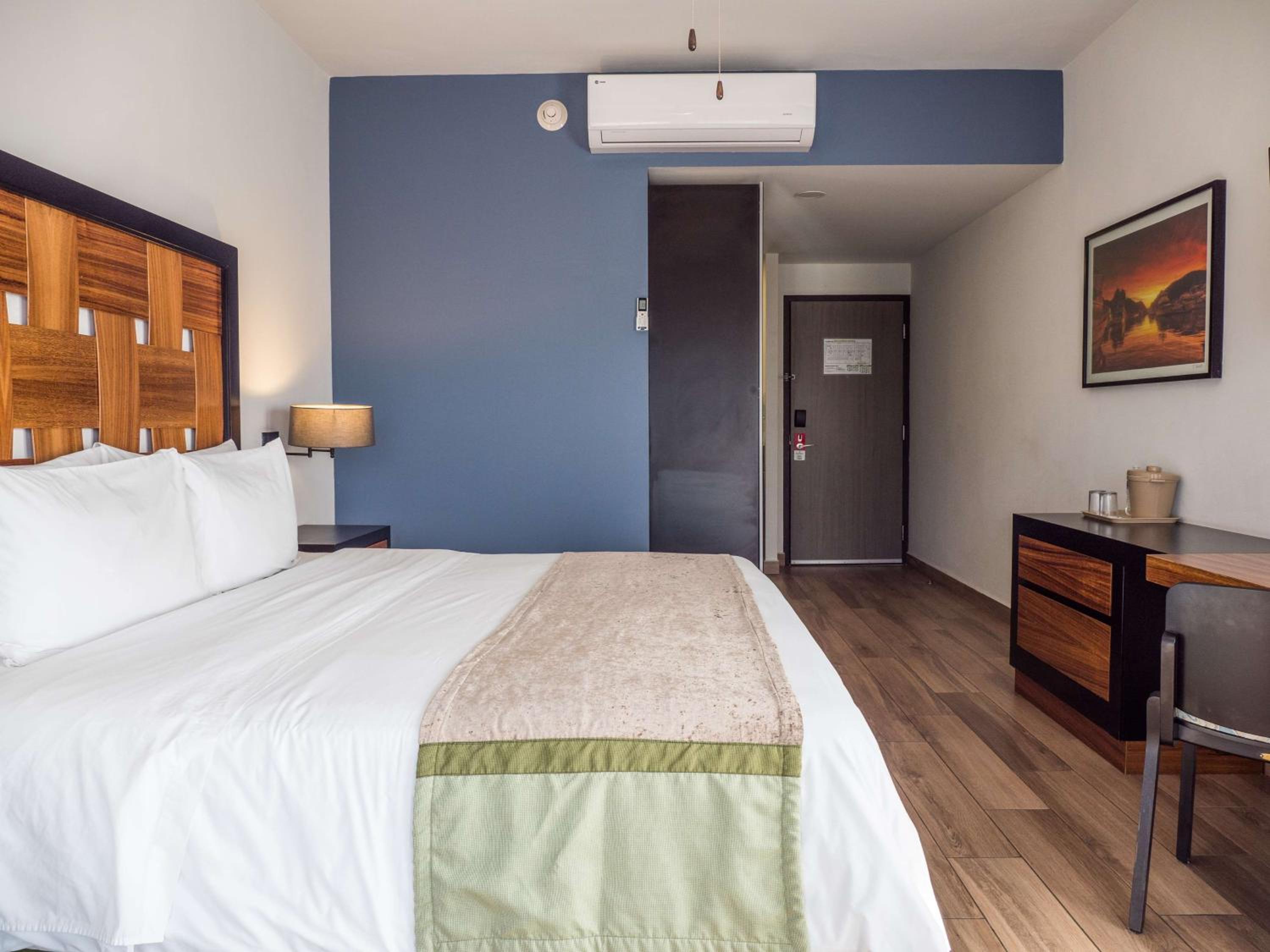 King Room - Photo 10