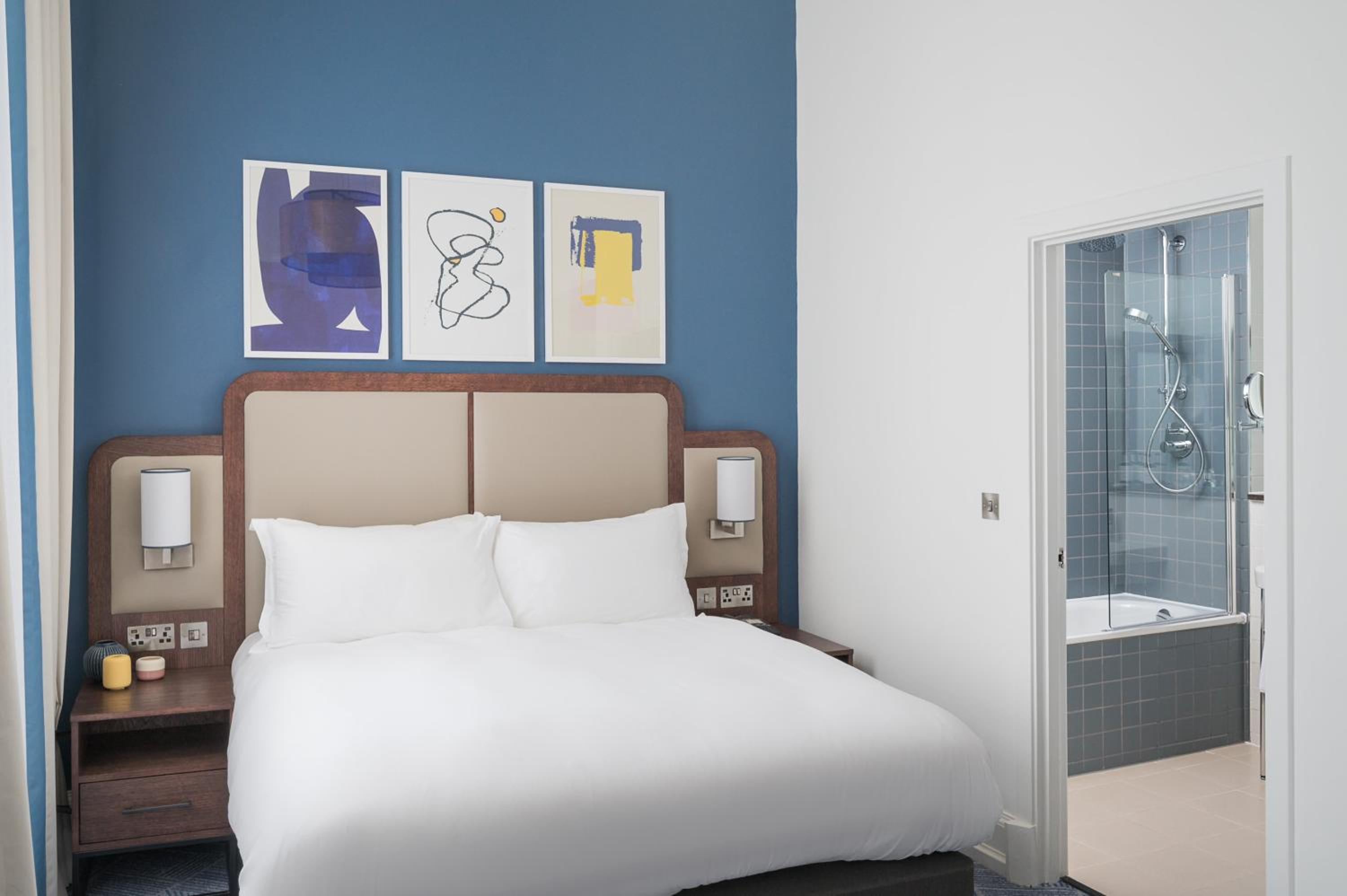 Premium Double Room - Photo 7