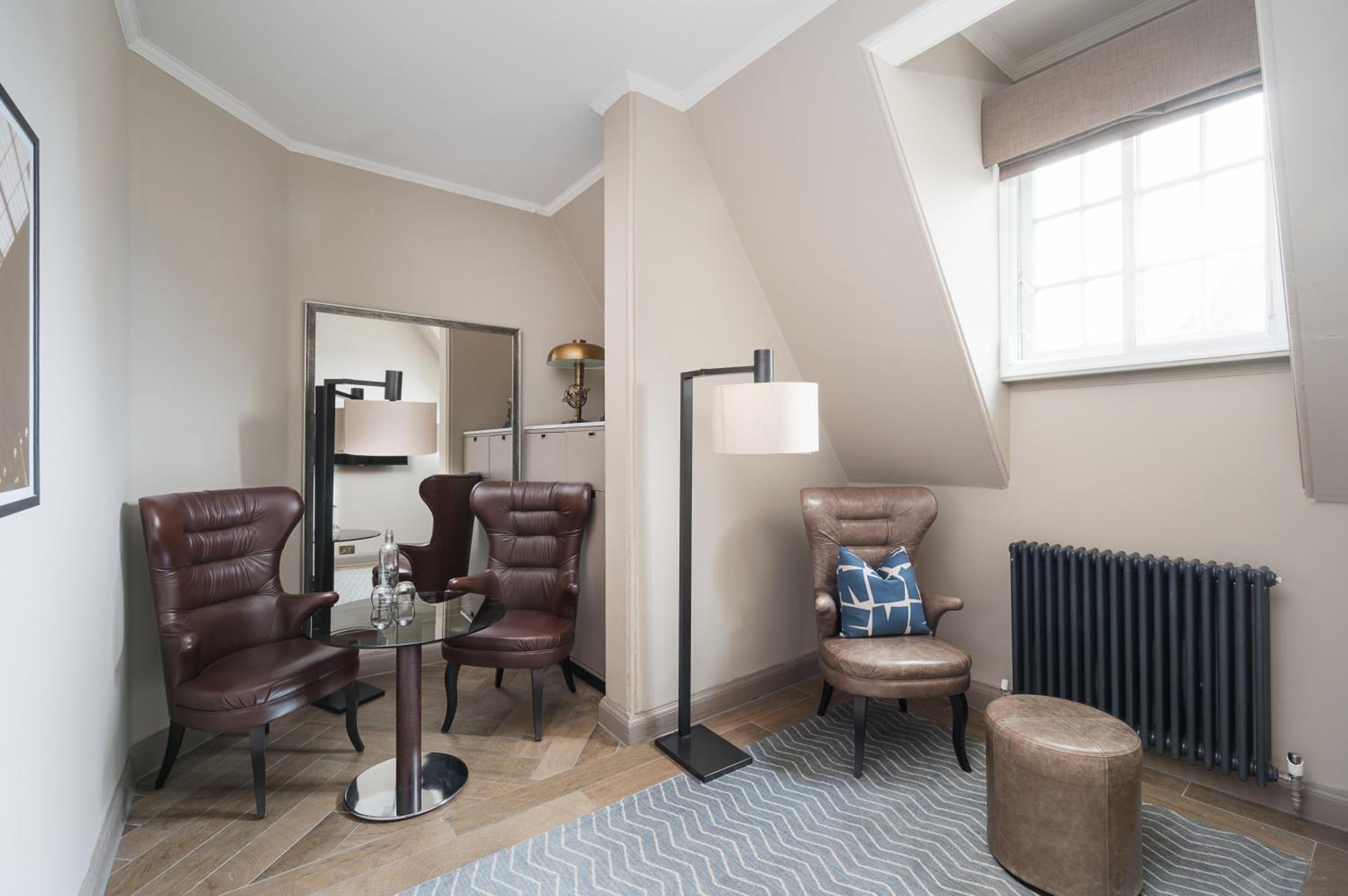 One-Bedroom Suite with Double Bed - Photo 4