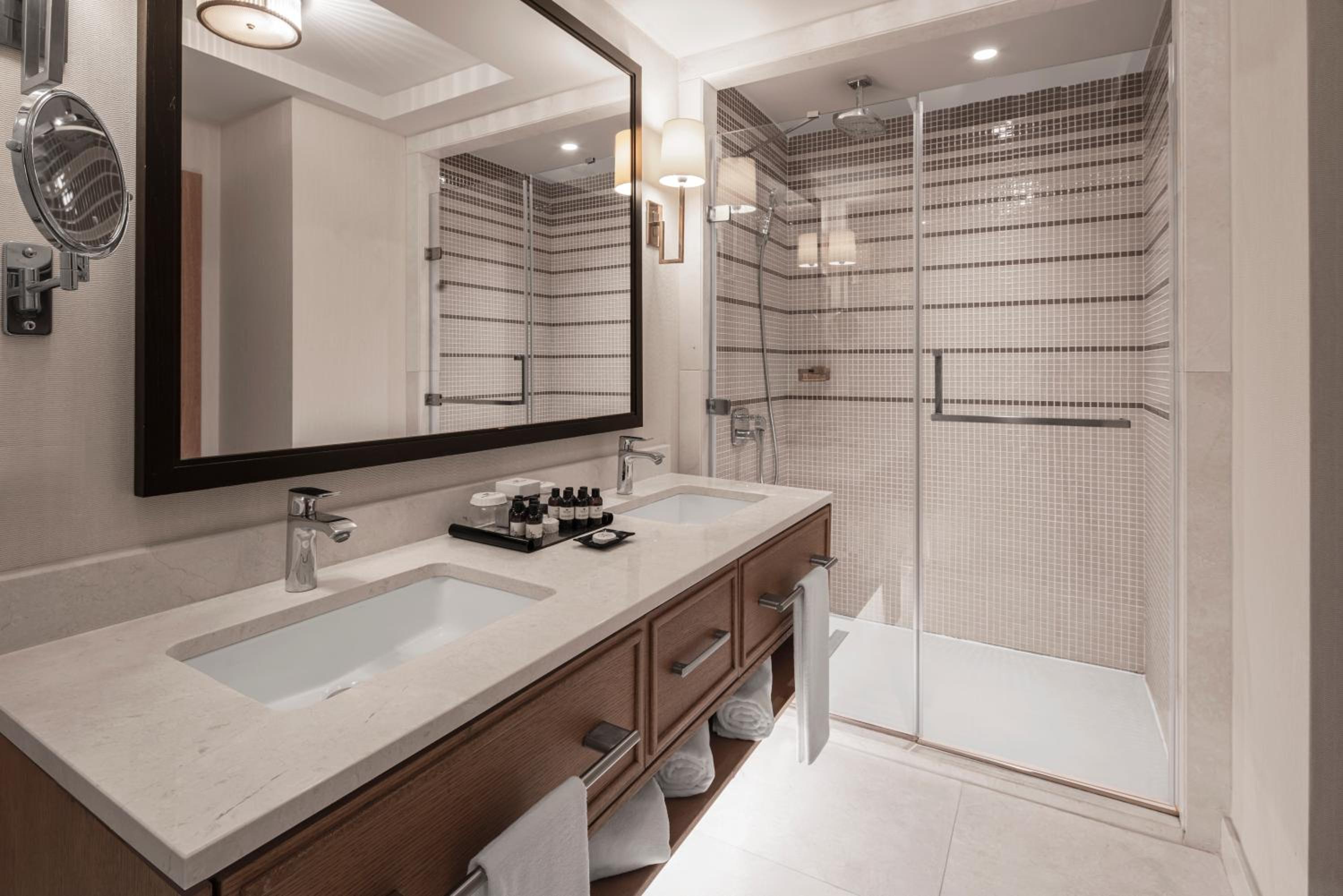 Superior Double Room with Land View photo 2