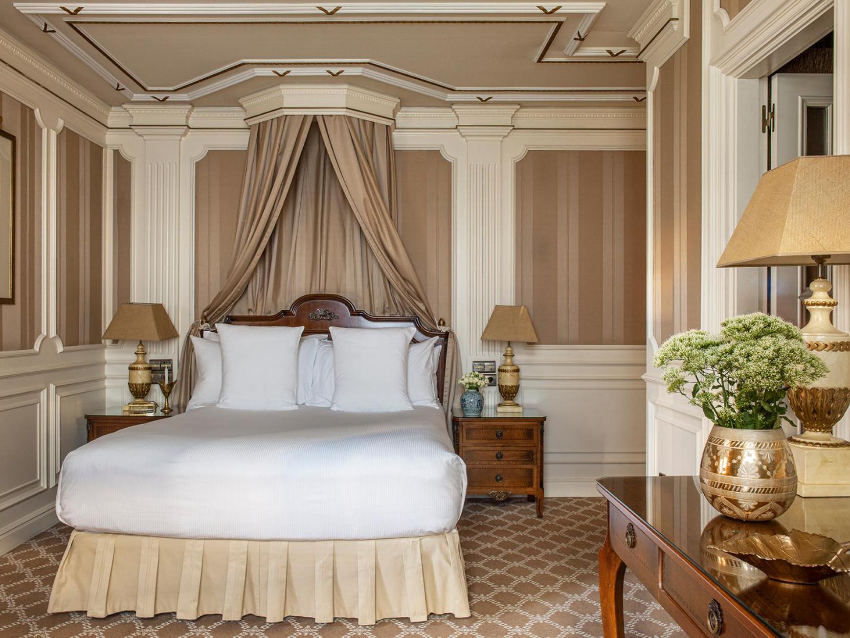 Premier Room thumbnail 5