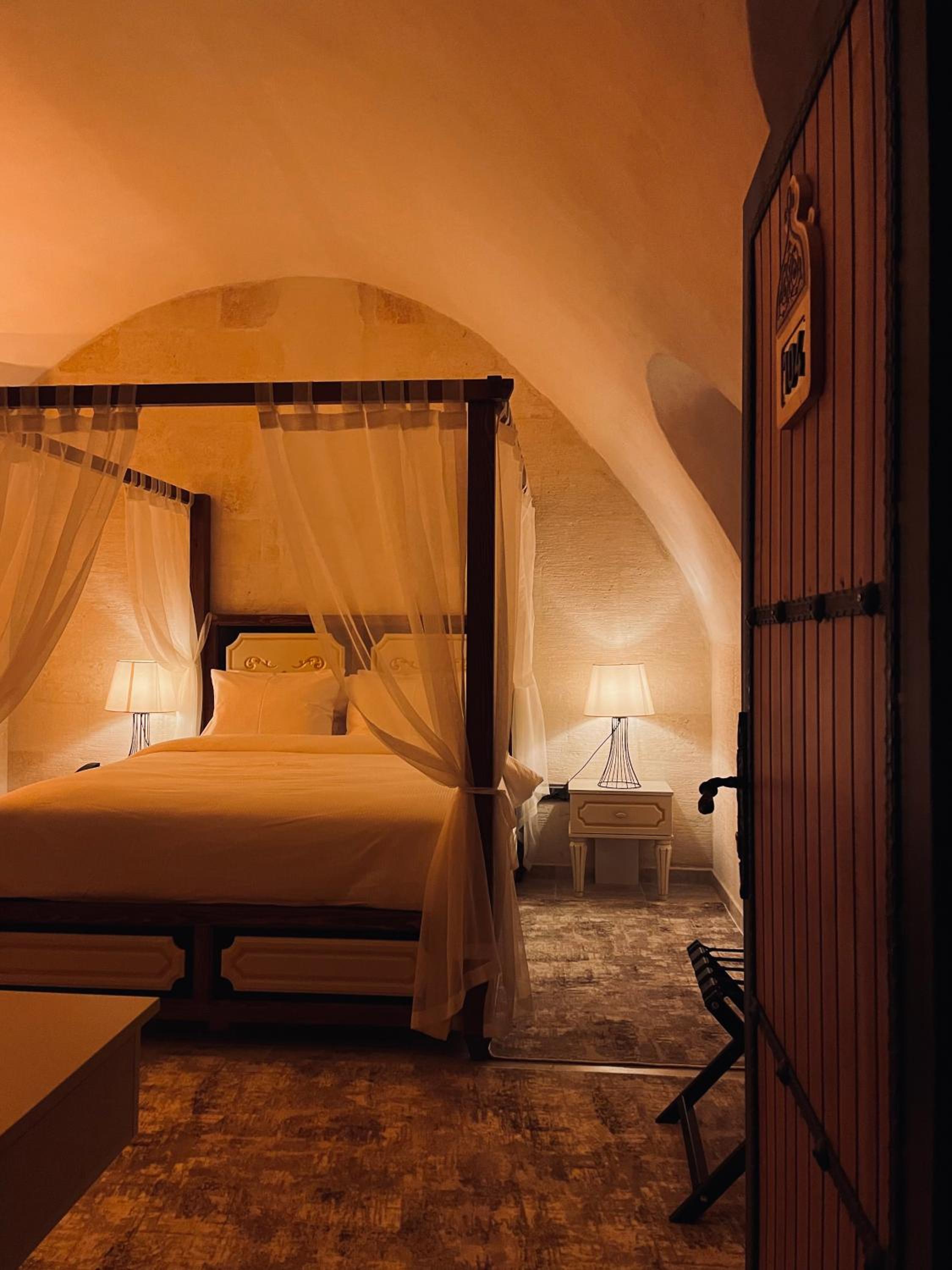 Standard Room - Photo 7