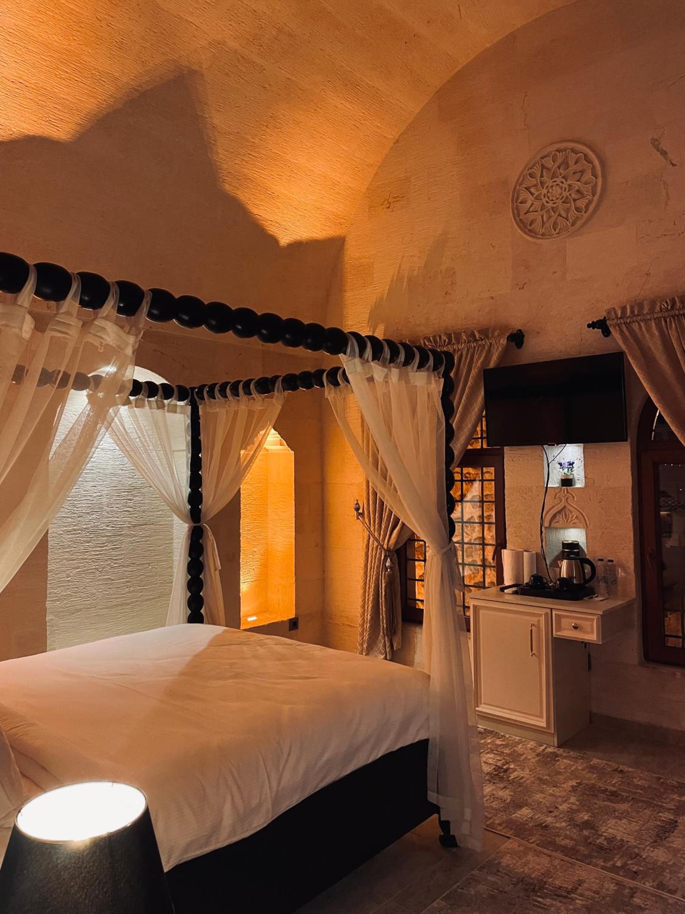 Deluxe Room - Photo 1