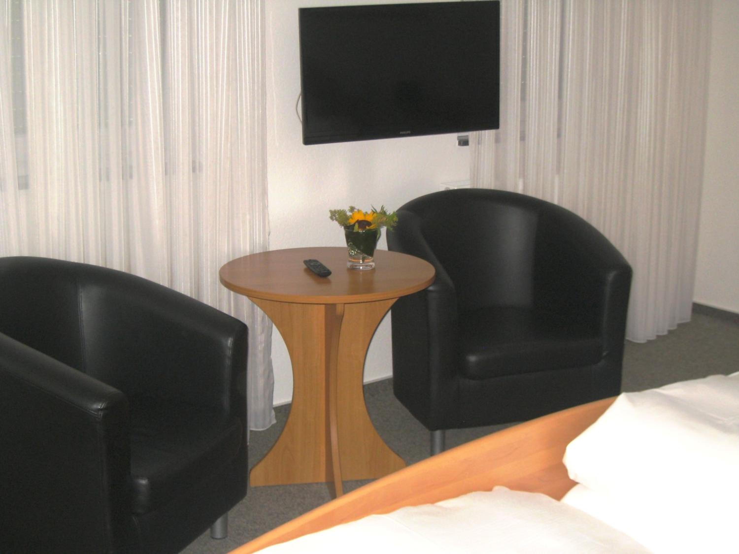 Triple Room - Photo 1