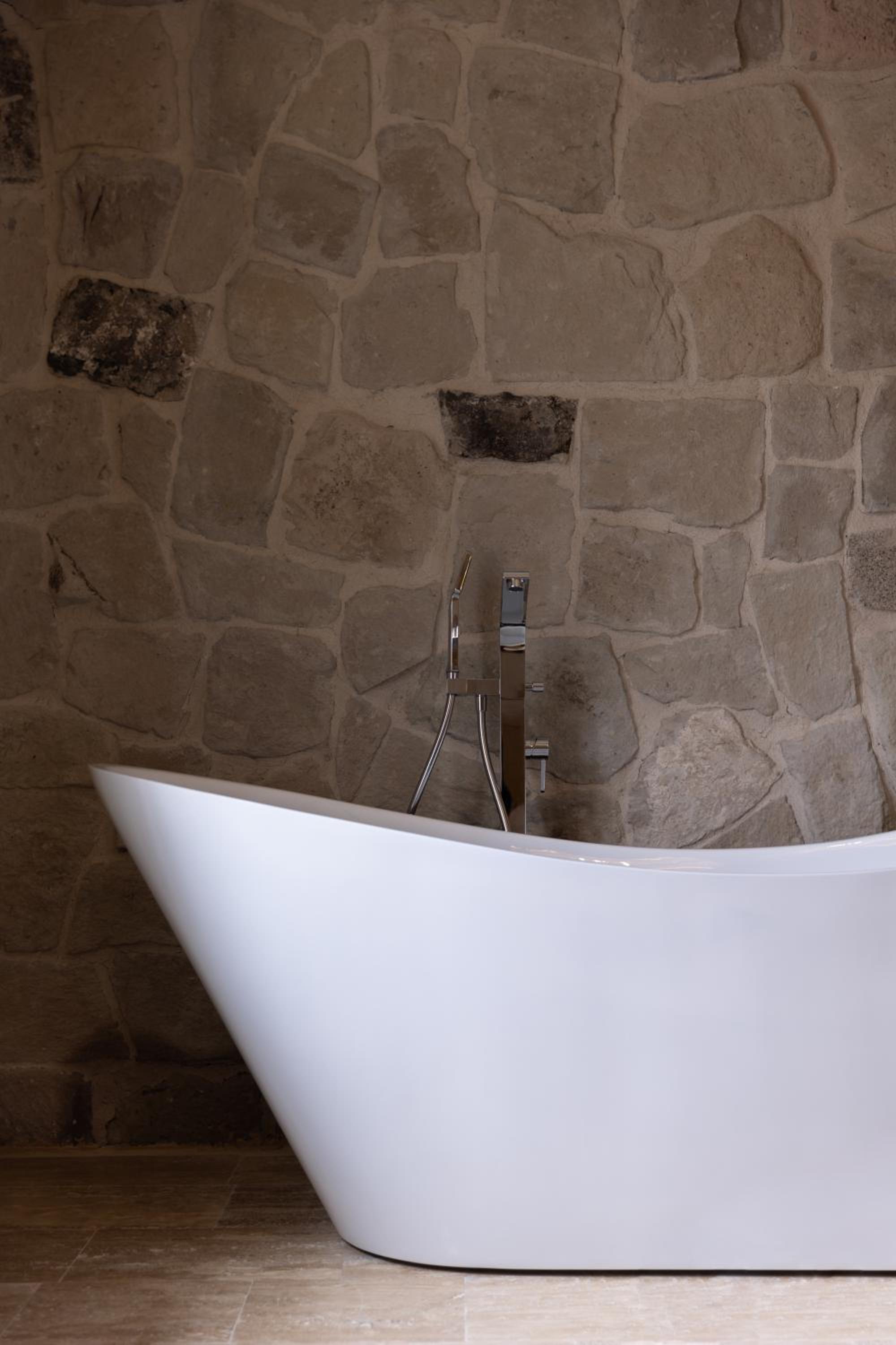 Superior Suite - Photo 3