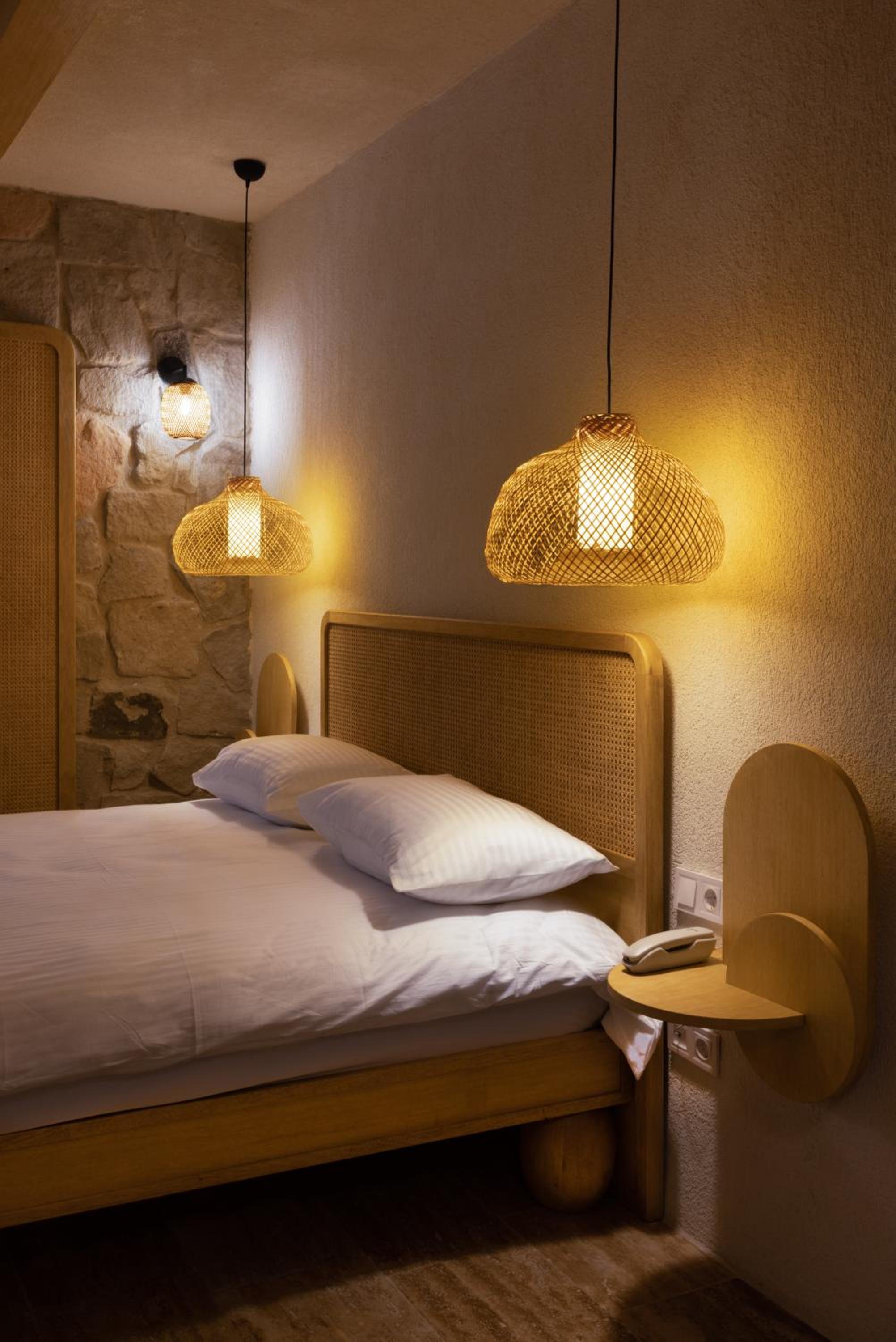 Junior Suite with Balcony - Photo 1