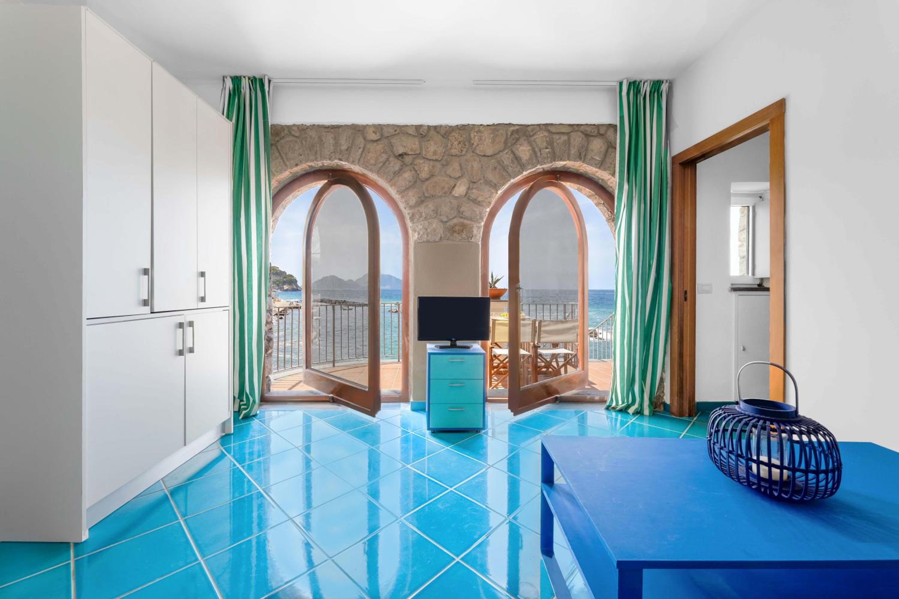 Apartment with Sea View