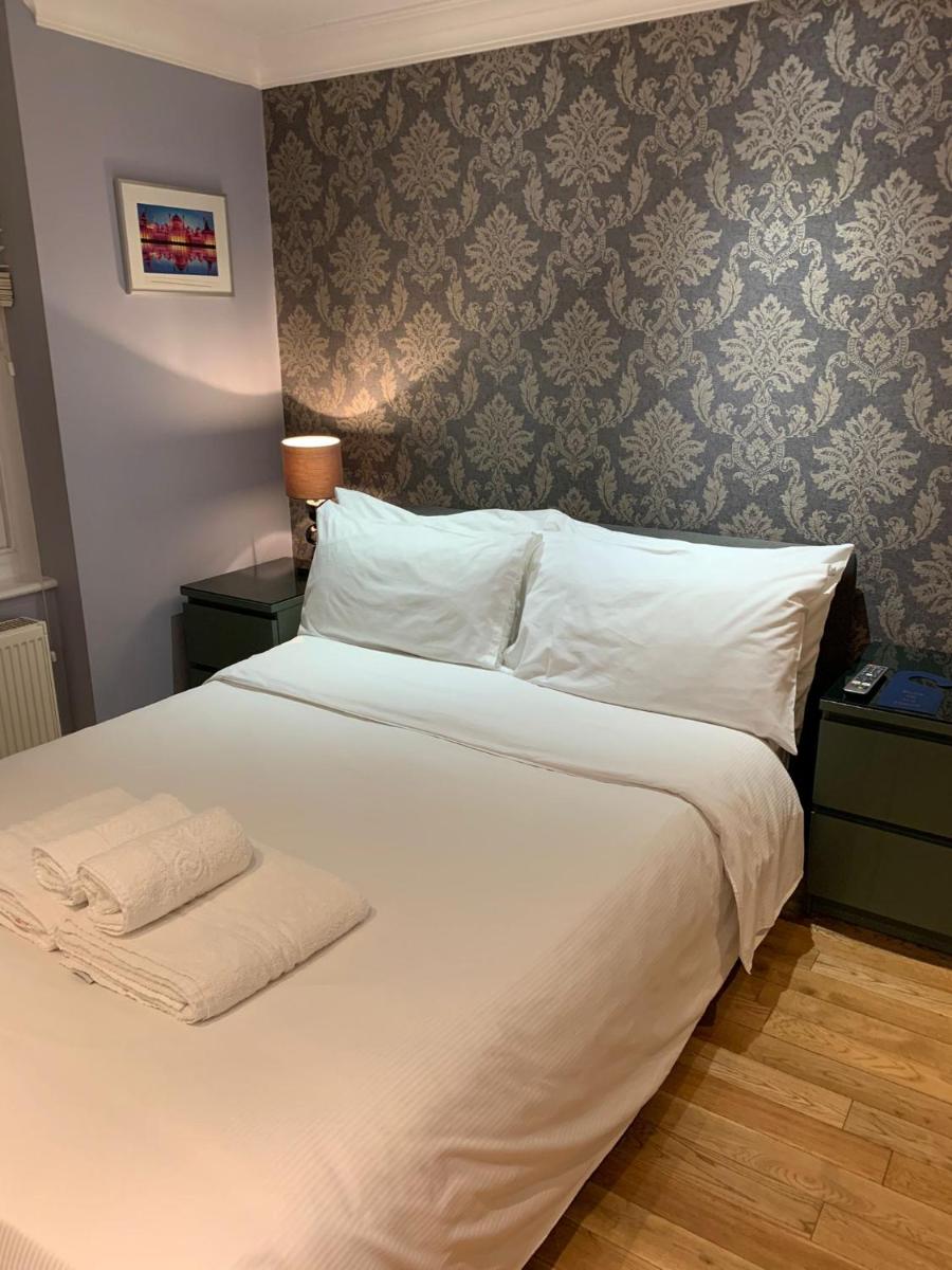 Economy Double Room photo 1