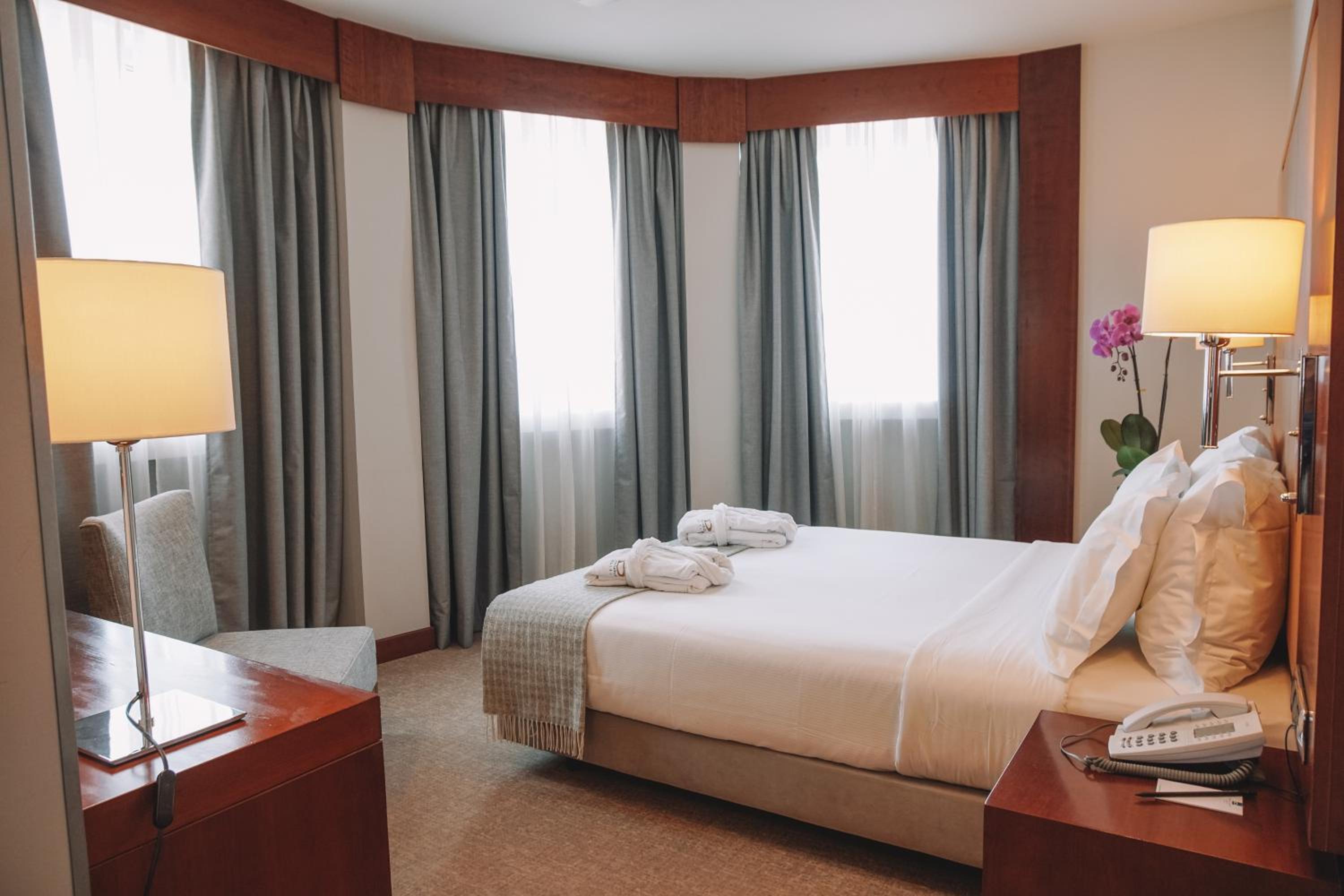 Deluxe Double Room - Photo 1