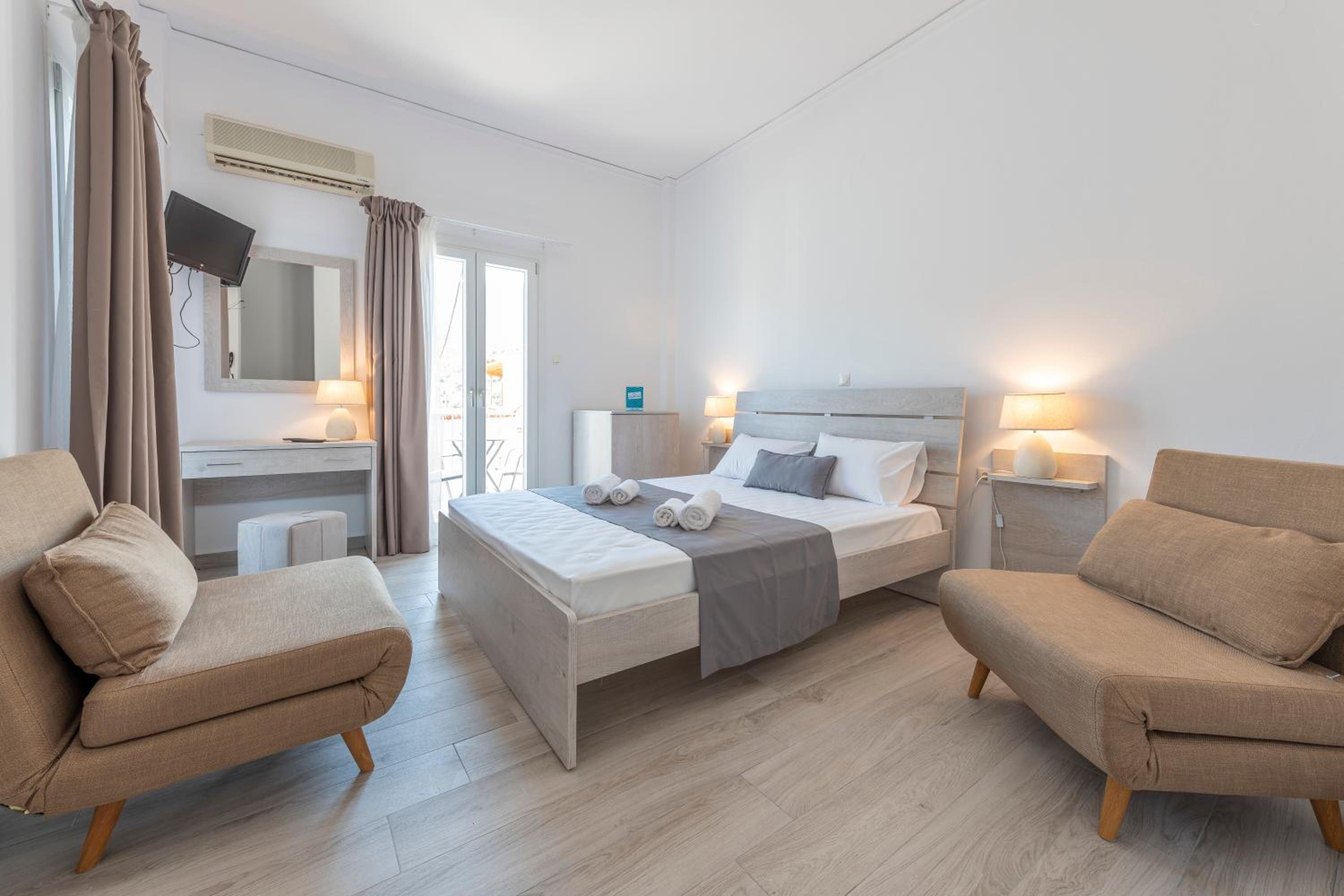 Standard Triple Room photo 1